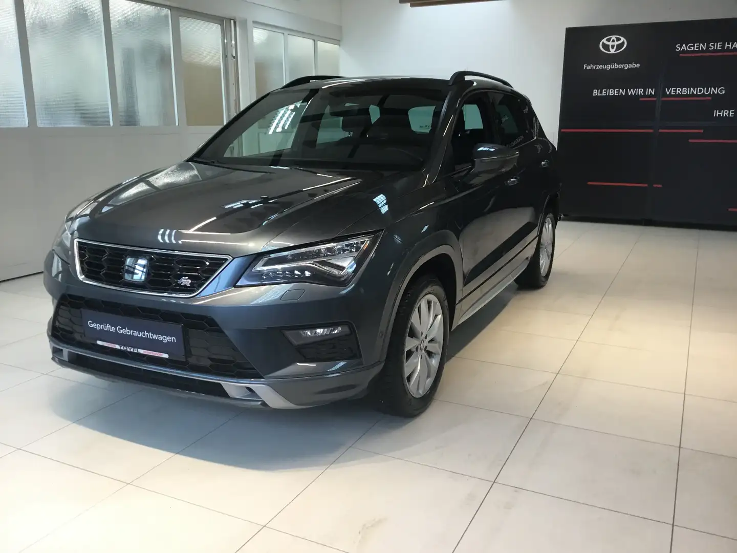 SEAT Ateca 1,5 DSG FR Grau - 1