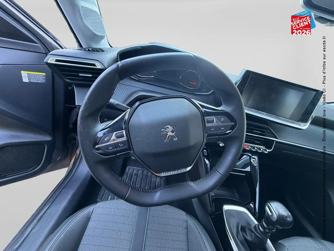Peugeot 208 208 — photo 12