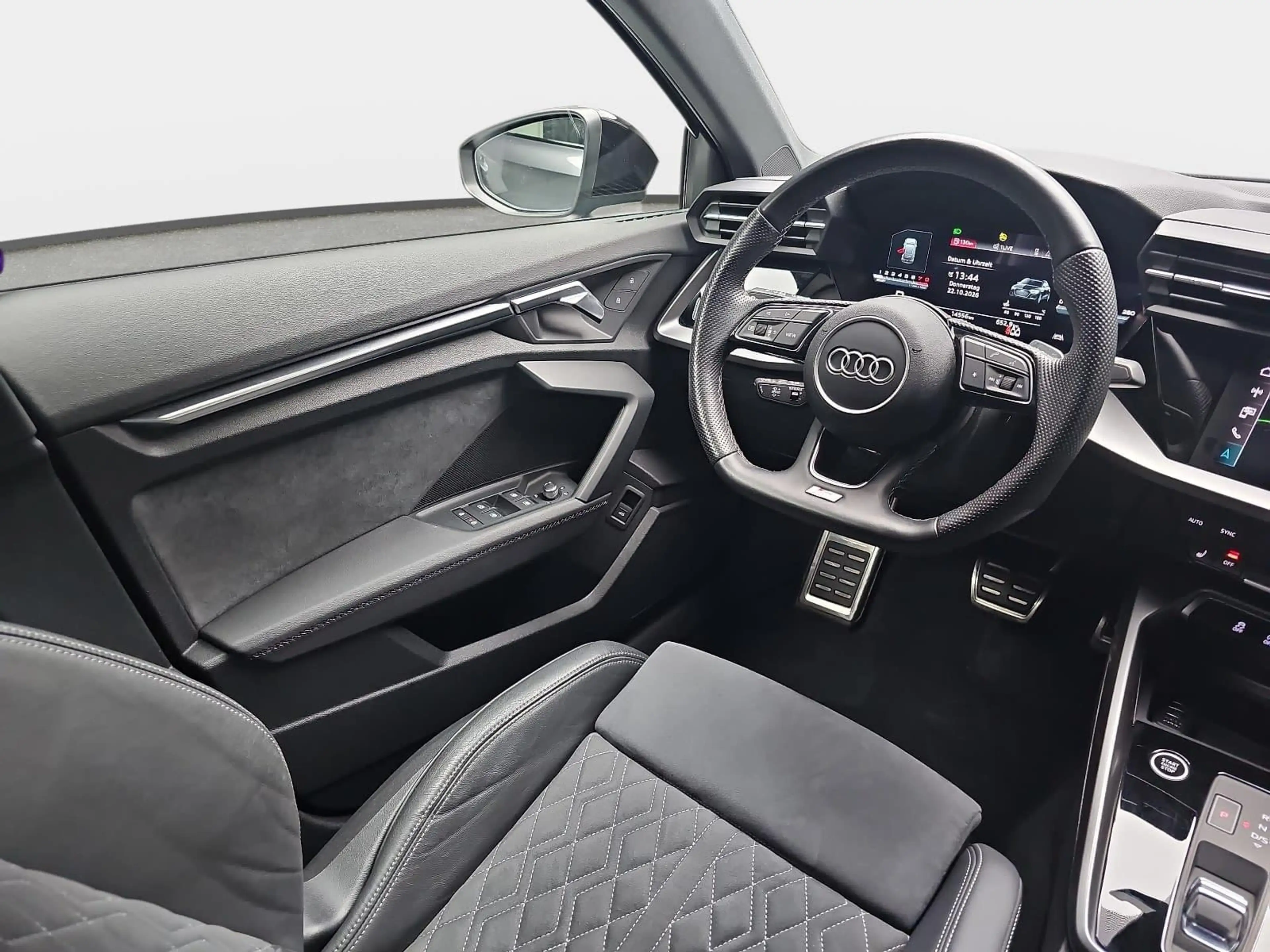 Audi A3 A3 35 TFSI S-TRONIC S LINE NAVI MATIX-LED — photo 9