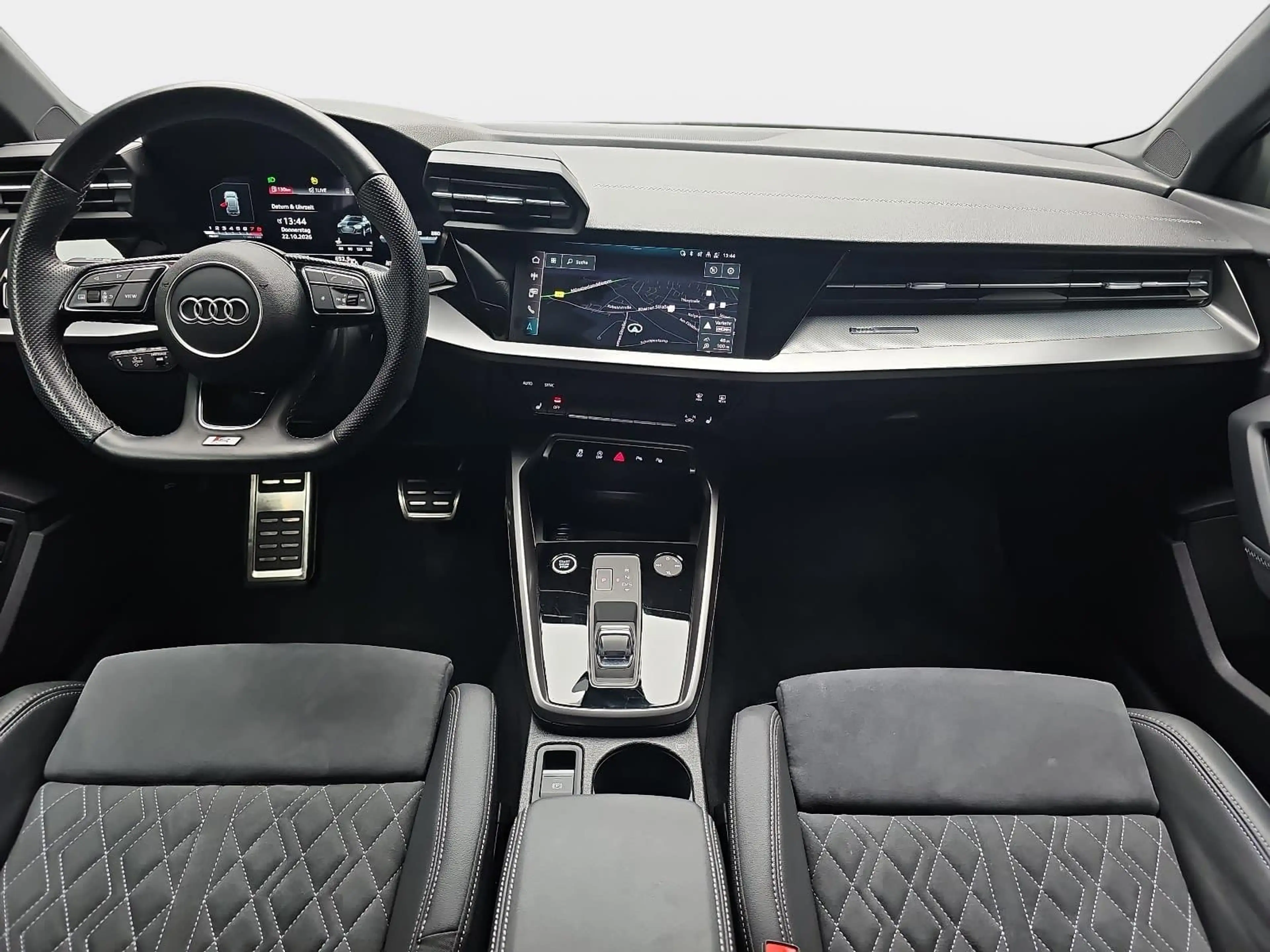 Audi A3 A3 35 TFSI S-TRONIC S LINE NAVI MATIX-LED — photo 8