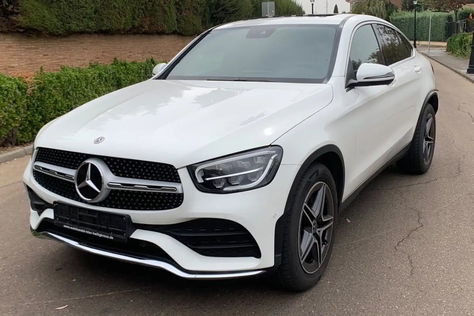 Mercedes-Benz GLC 200 COUPE 4 Matic - 2