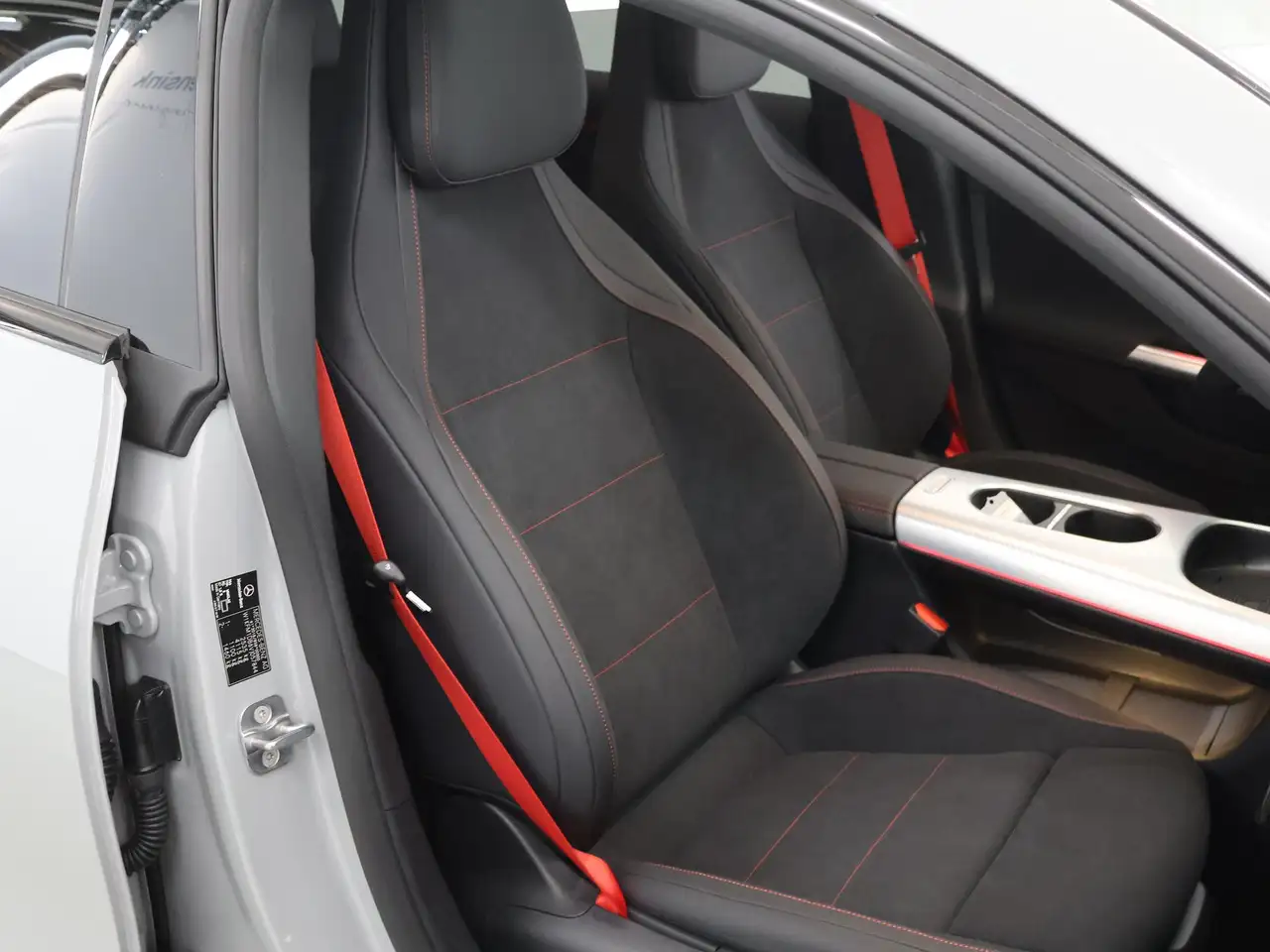 Mercedes-Benz CLA 2026 — фото 10