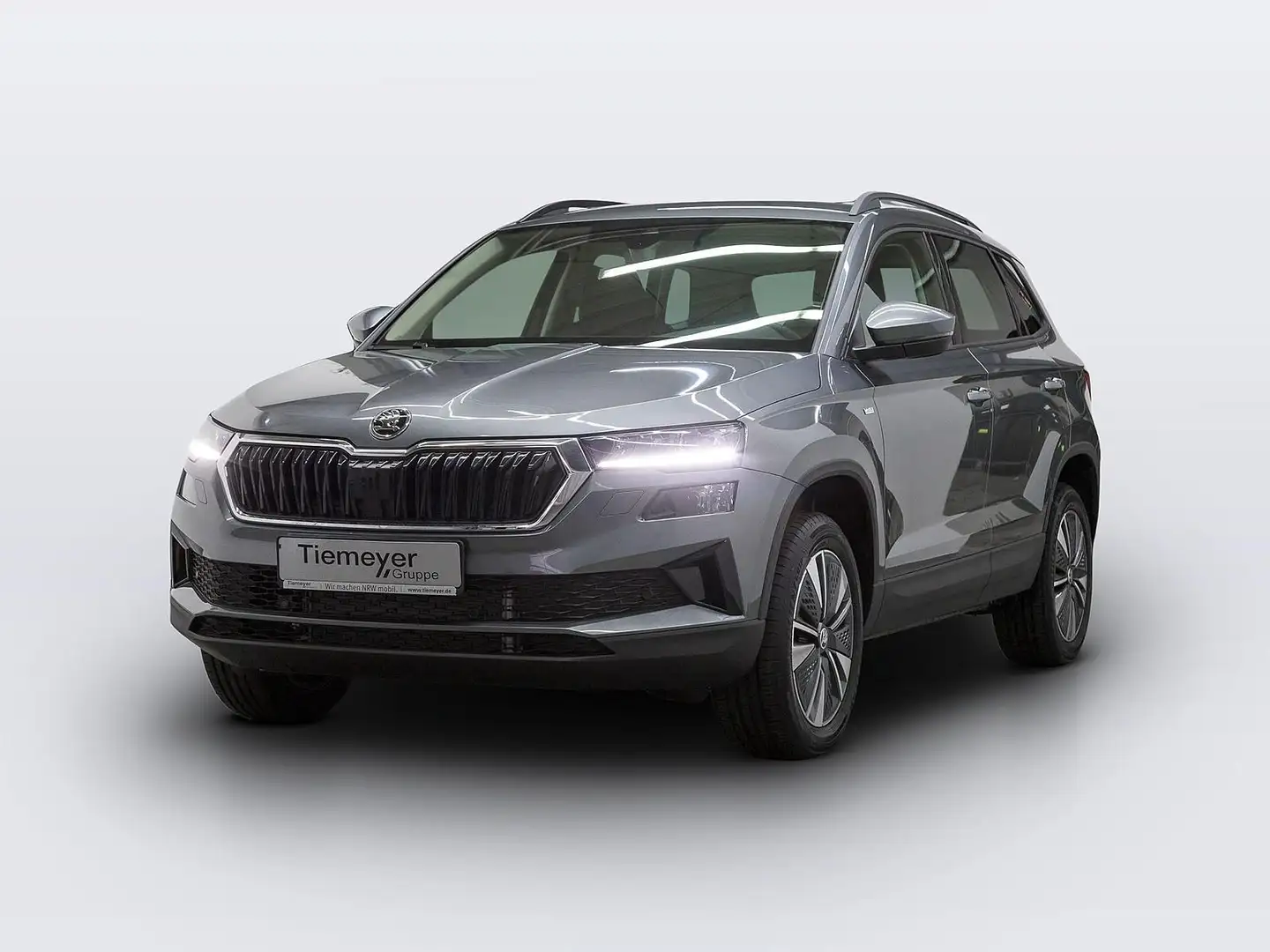 Skoda Karoq 1.5 TSI DSG Tour AHK Navi LED Grey - 2