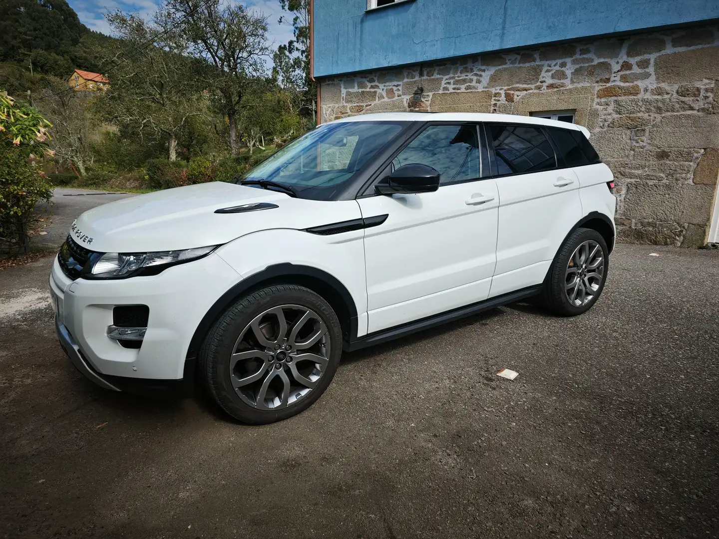 Land Rover Range Rover Evoque Range Rover Evoque 2.2L TD4 Dynamic 4x4 Aut. Dynamic Blanco - 1