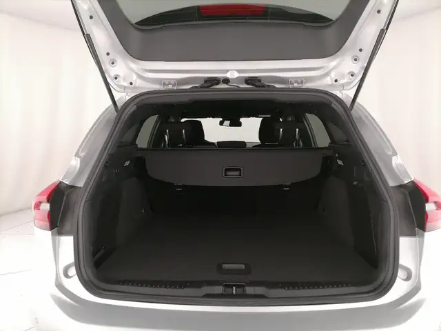 Ford Focus view 11