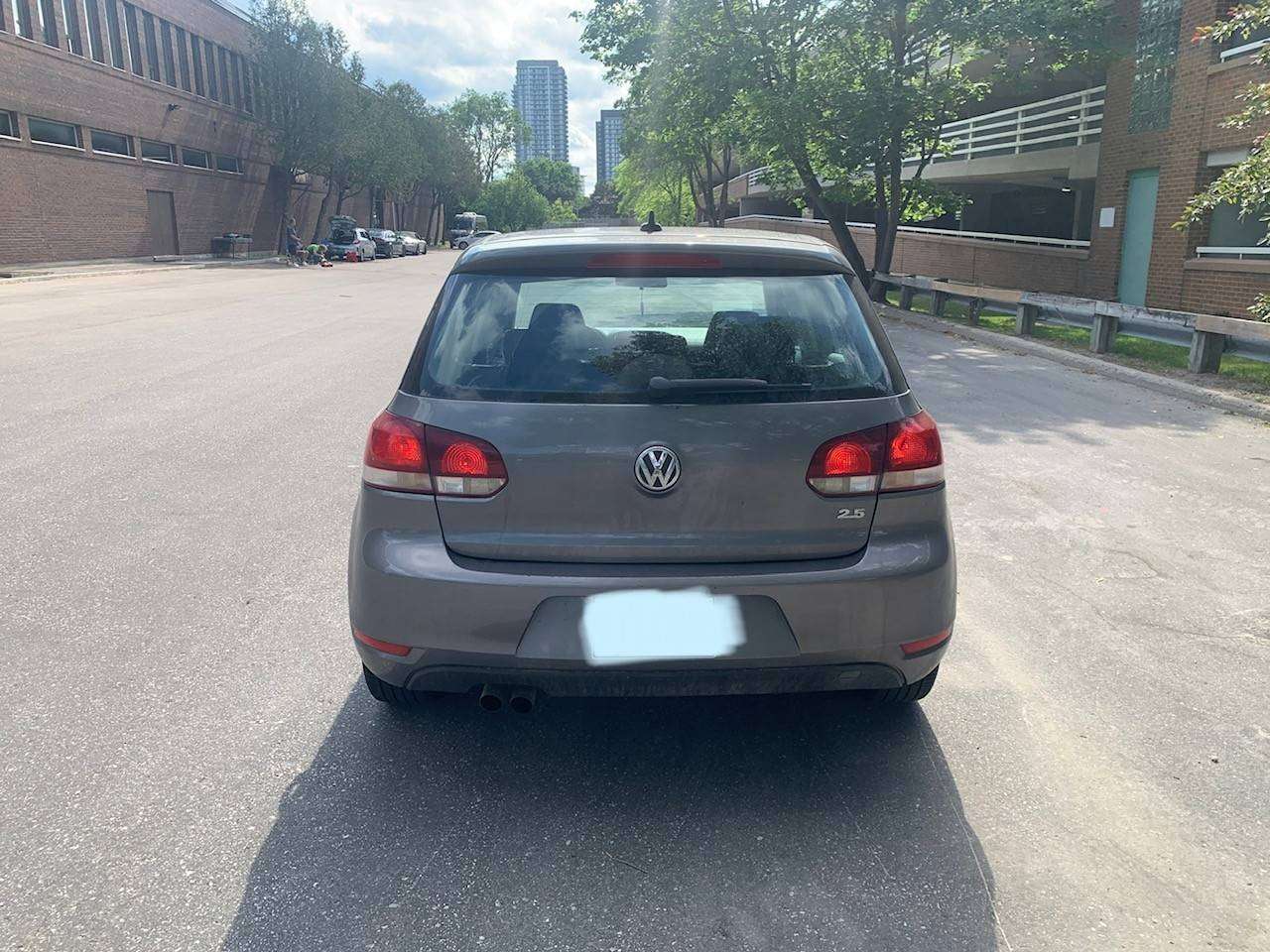 2010 Volkswagen Golf Highline thumb 6