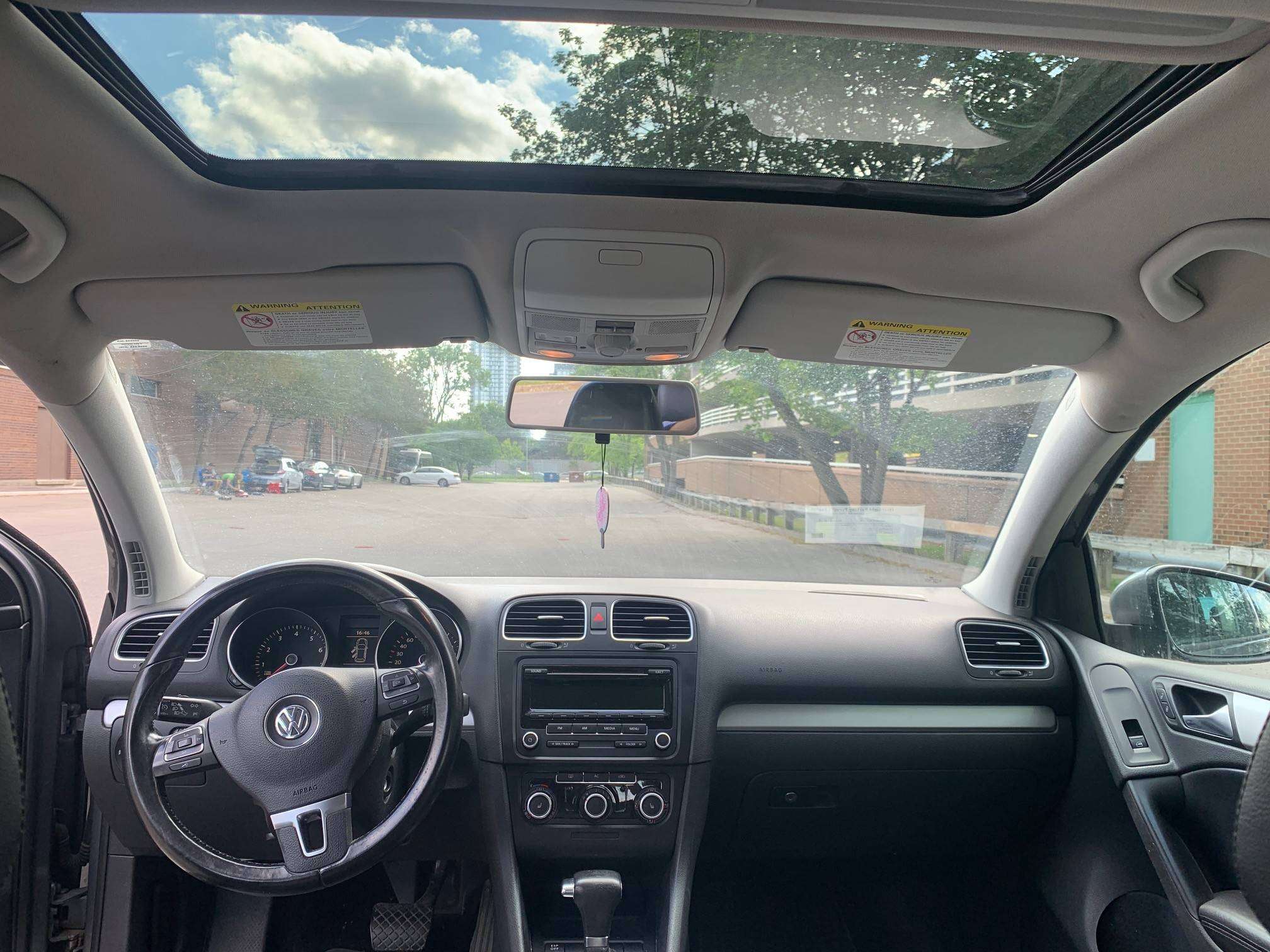 2010 Volkswagen Golf Highline thumb 13
