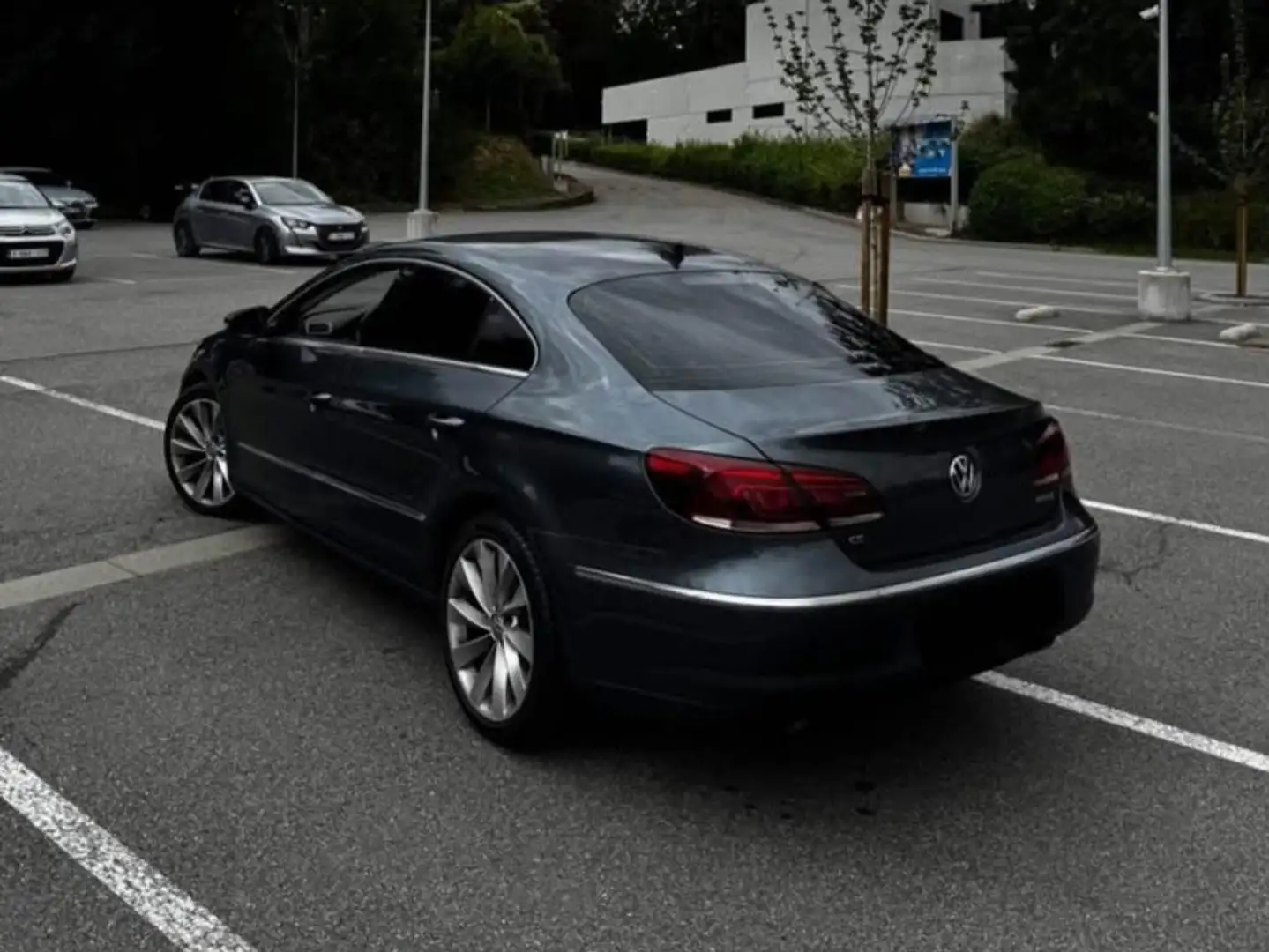 Volkswagen CC CC 2.0 CR TDi BMT Gris - 2