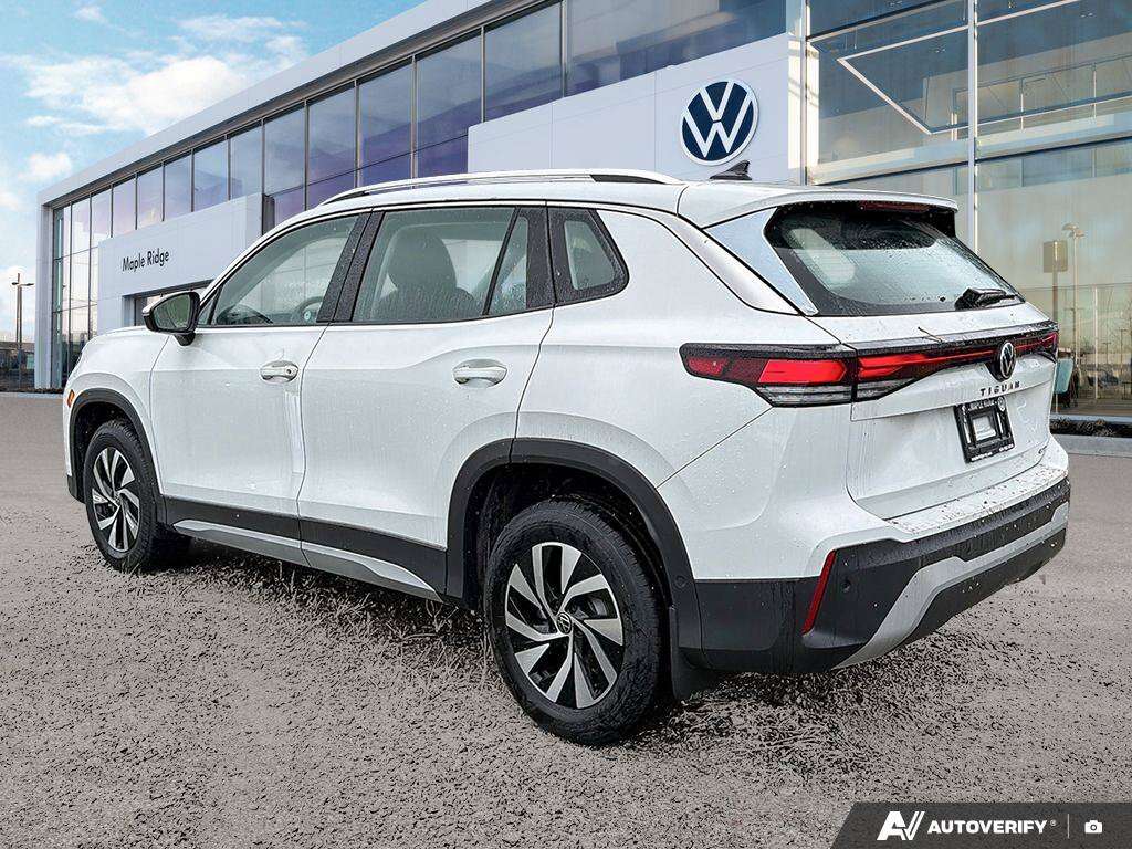 used 2025 Volkswagen Tiguan car, priced at $34,049