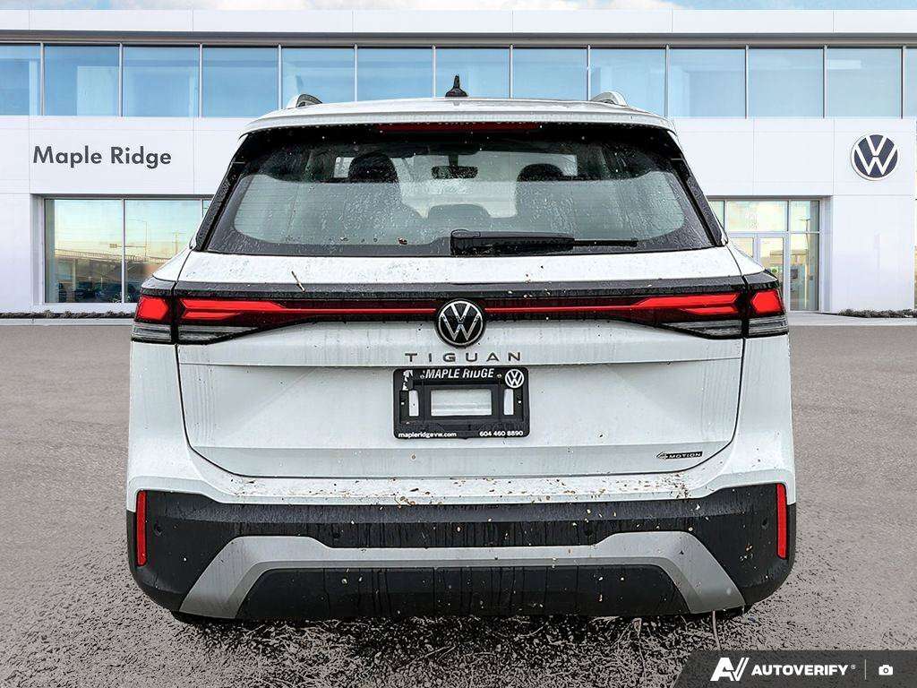 used 2025 Volkswagen Tiguan car, priced at $34,049