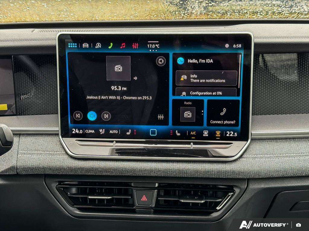 used 2025 Volkswagen Tiguan car, priced at $34,049