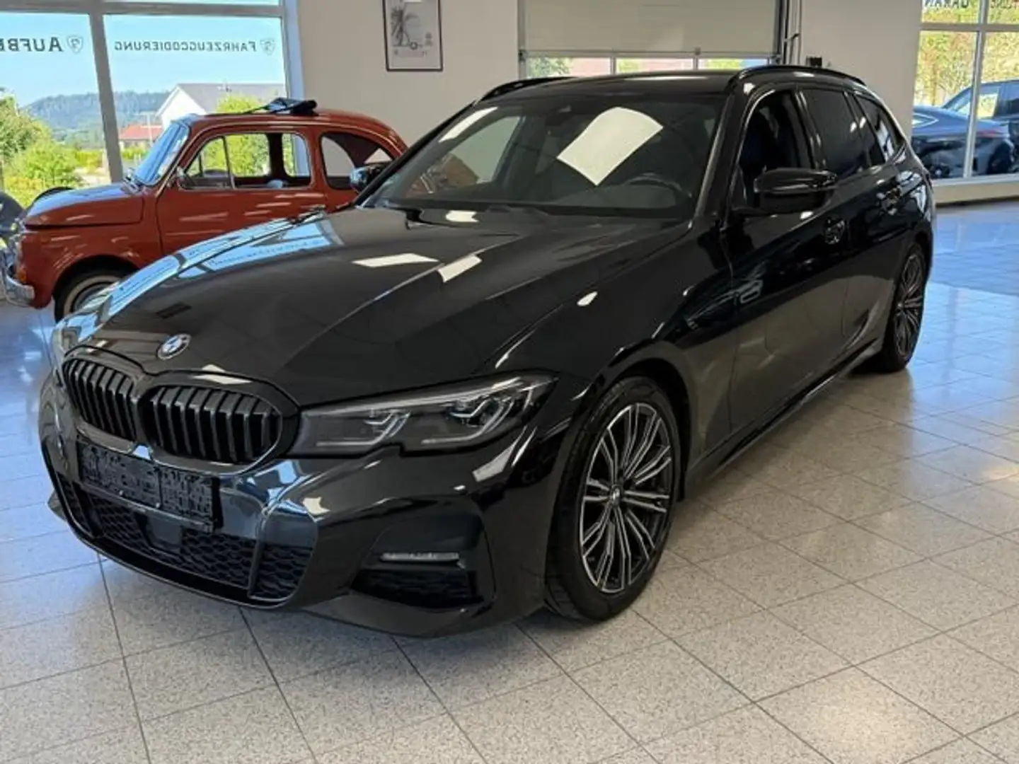 BMW 320 BMW 320d M Technik Sport/Kamera/8Fach/Garantie! Schwarz - 1
