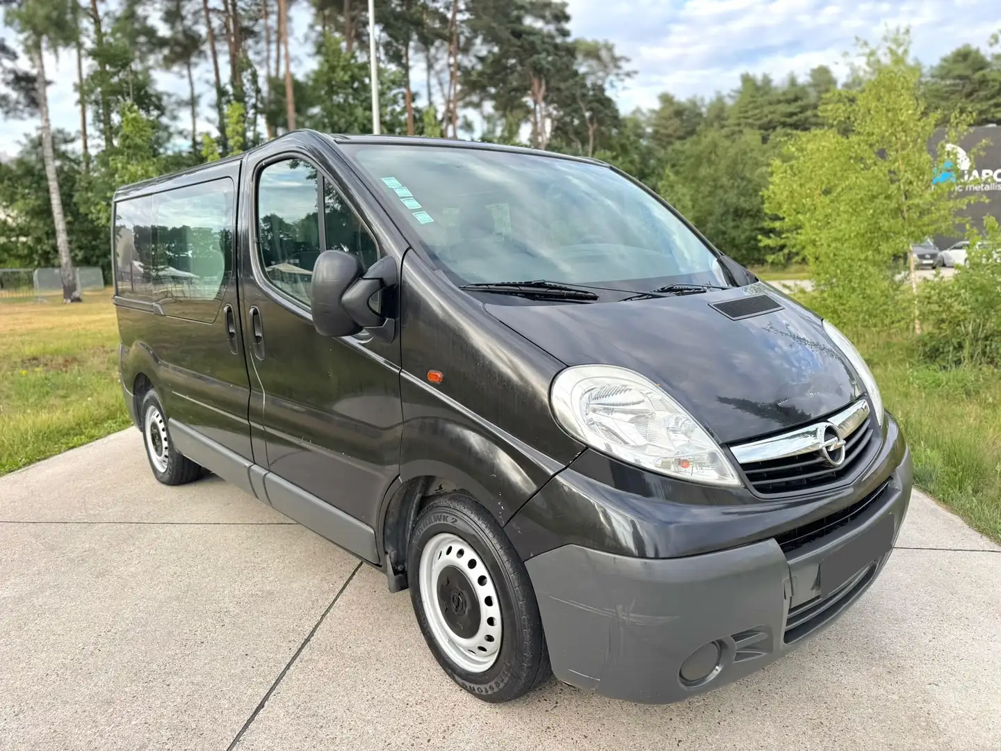 Opel Vivaro Vivaro 2.0 CDTI L2H1 Life Zwart - 2