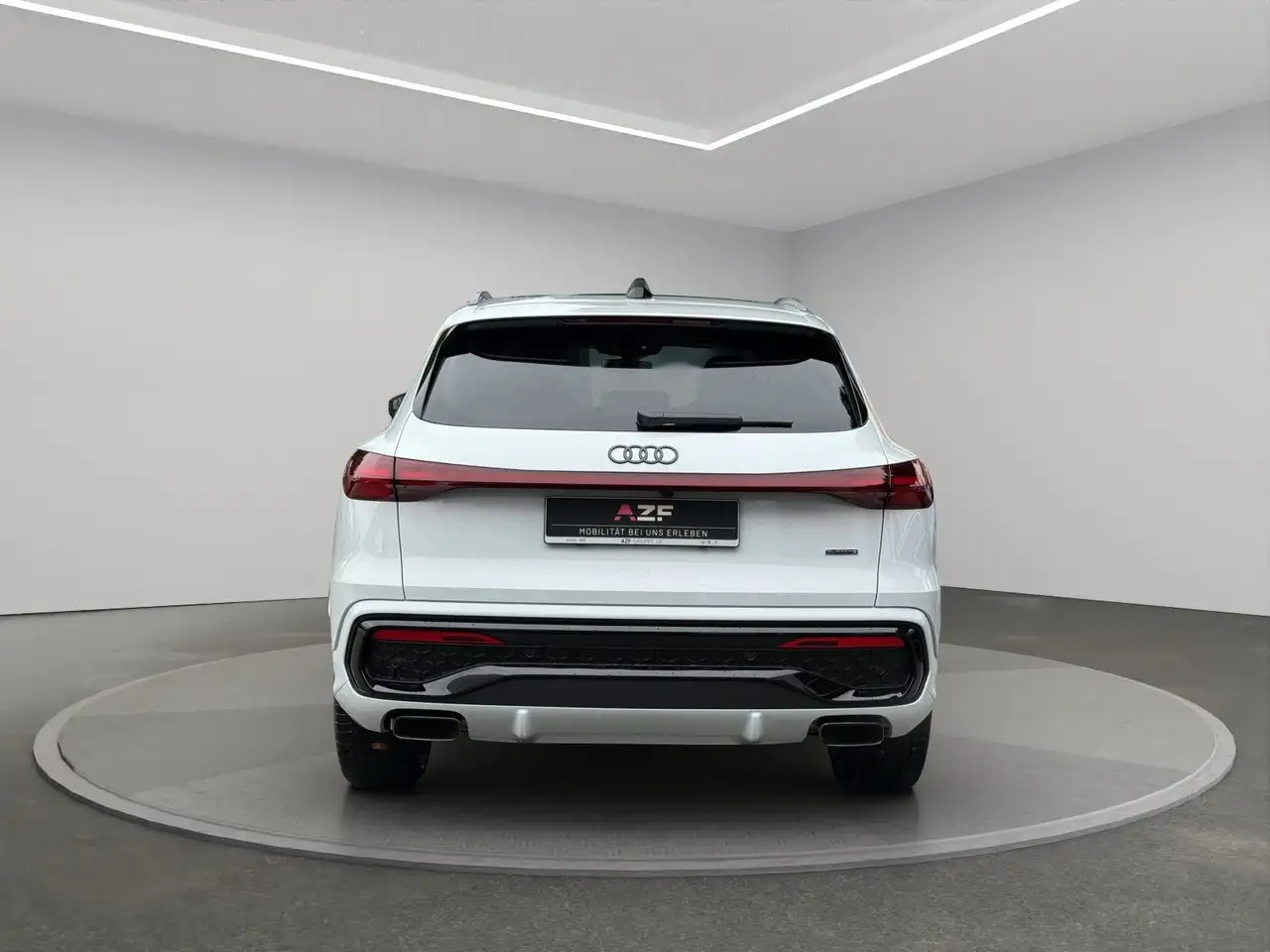 Audi Q5 SUV TFSI quattro S tronic+S LINE+PANO+AHK 7