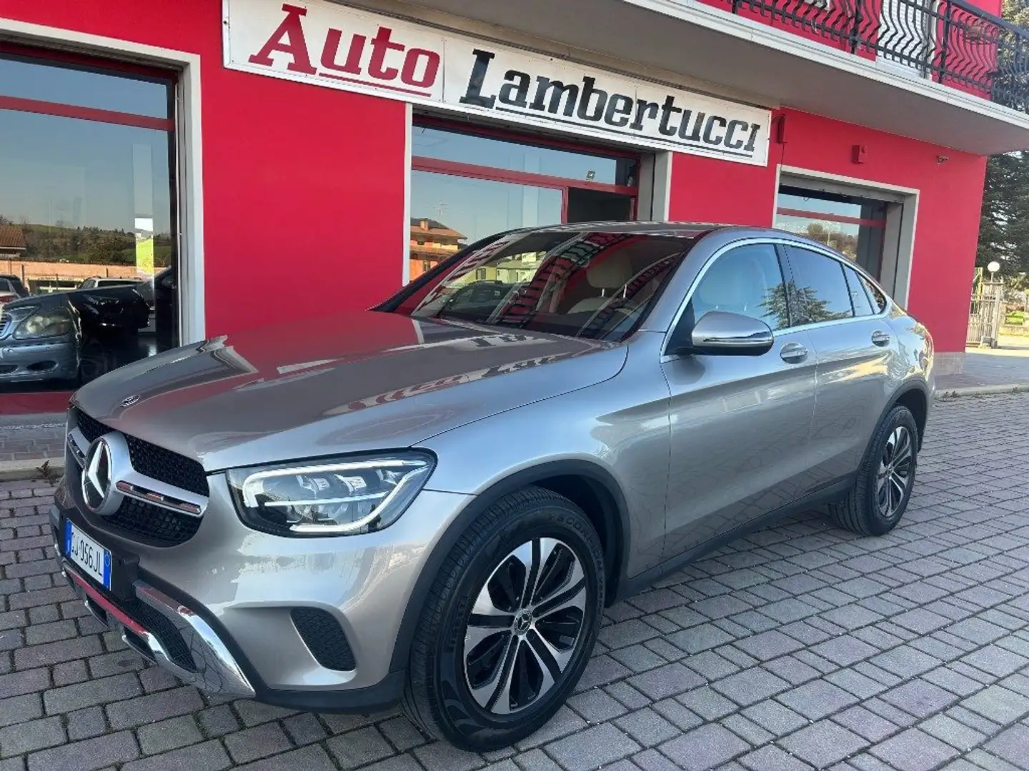 Mercedes-Benz GLC 220 d 4Matic Coupé Executive Beige - 1