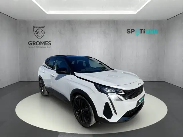 Peugeot 3008 main image
