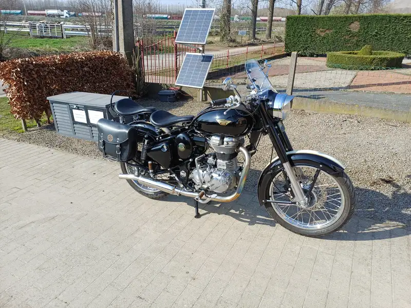Royal Enfield Classic - foto 2