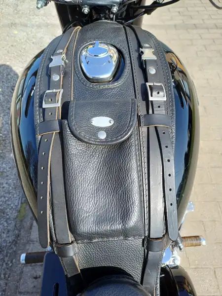 Royal Enfield Classic - foto 6