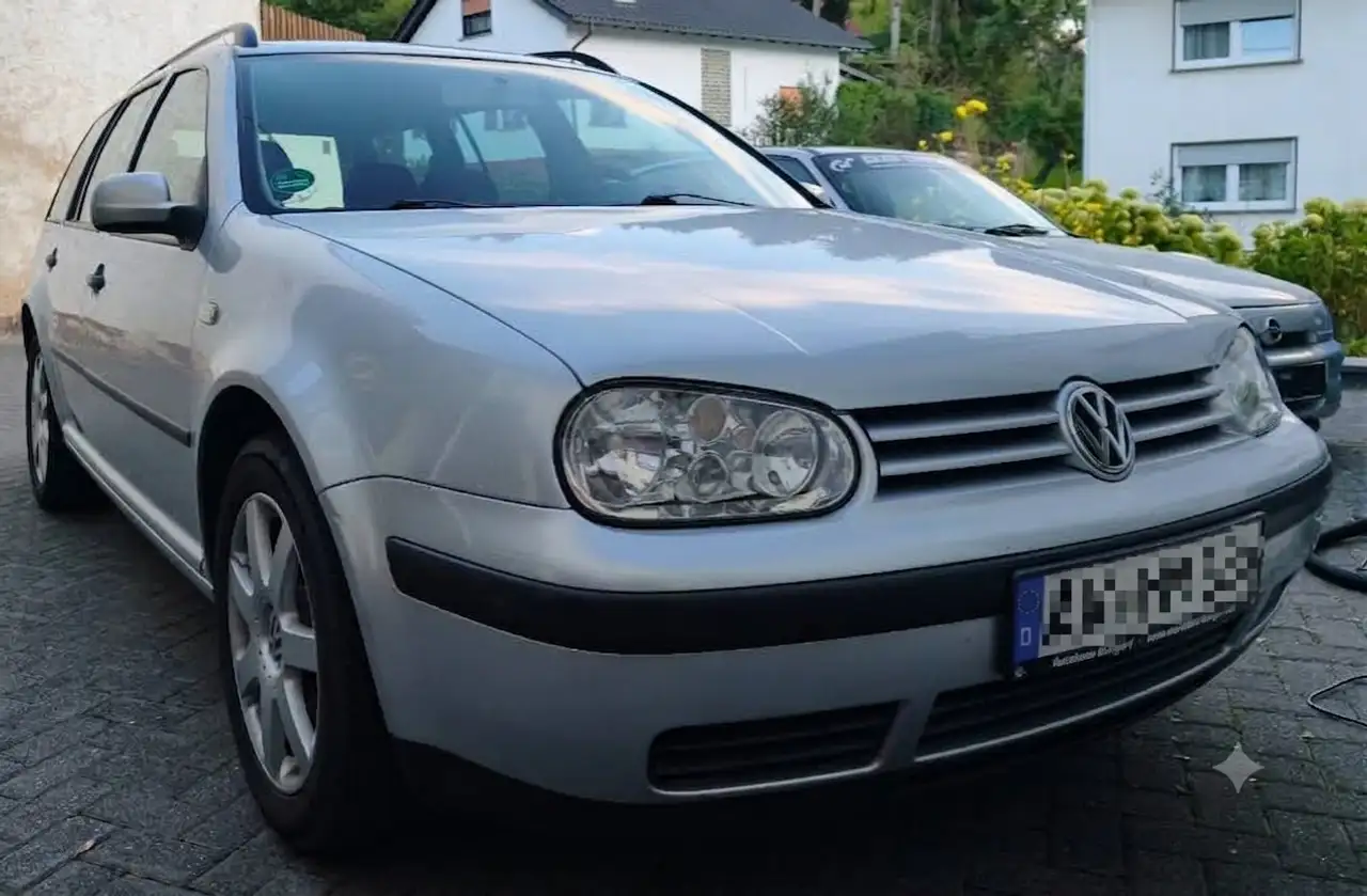 Volkswagen Golf Variant 1.6, foto 1