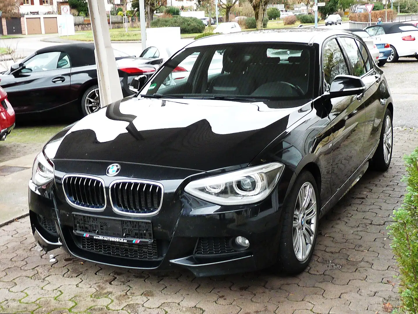 BMW 118 118i M-Sportpaket*5tür.*Advantage+*Comfort Pak* Černá - 1