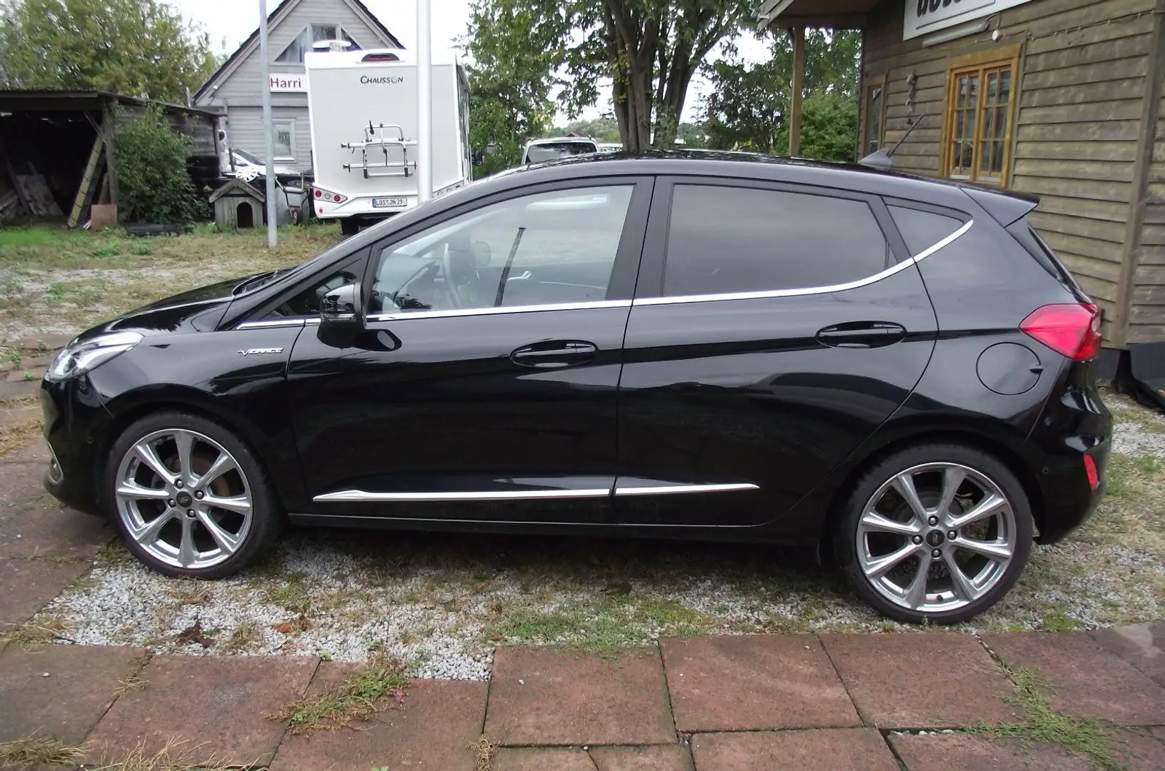 Ford Fiesta Vignale   Automatik , Panoramadach Schwarz - 2