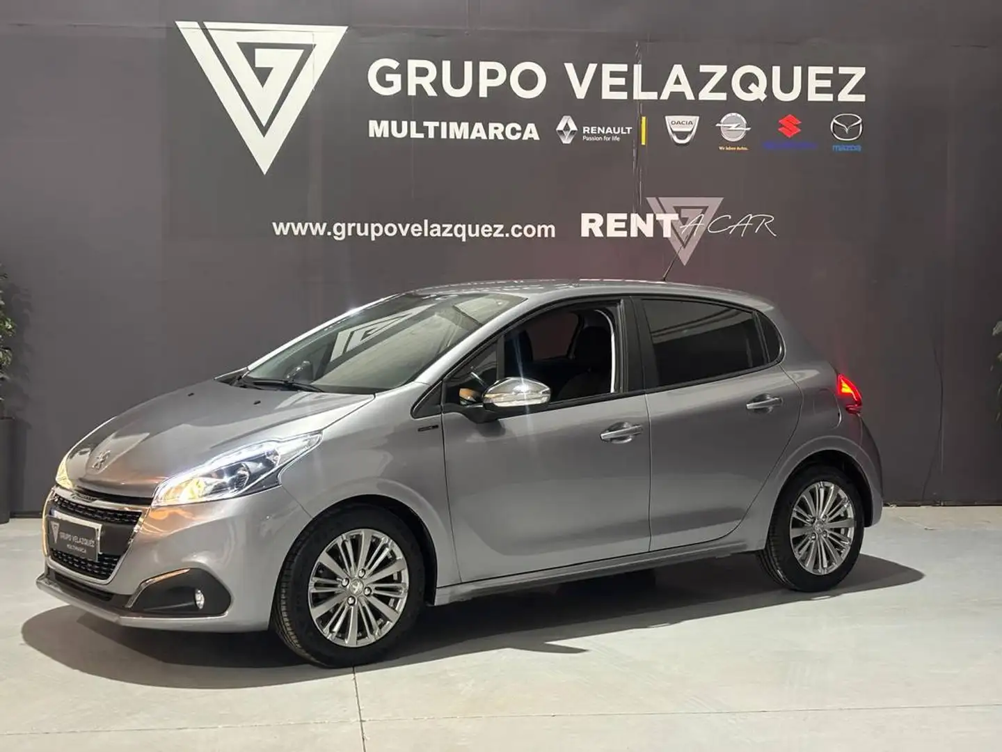 Peugeot 208 1.5 BlueHDi S&S Active 100 Gris - 1