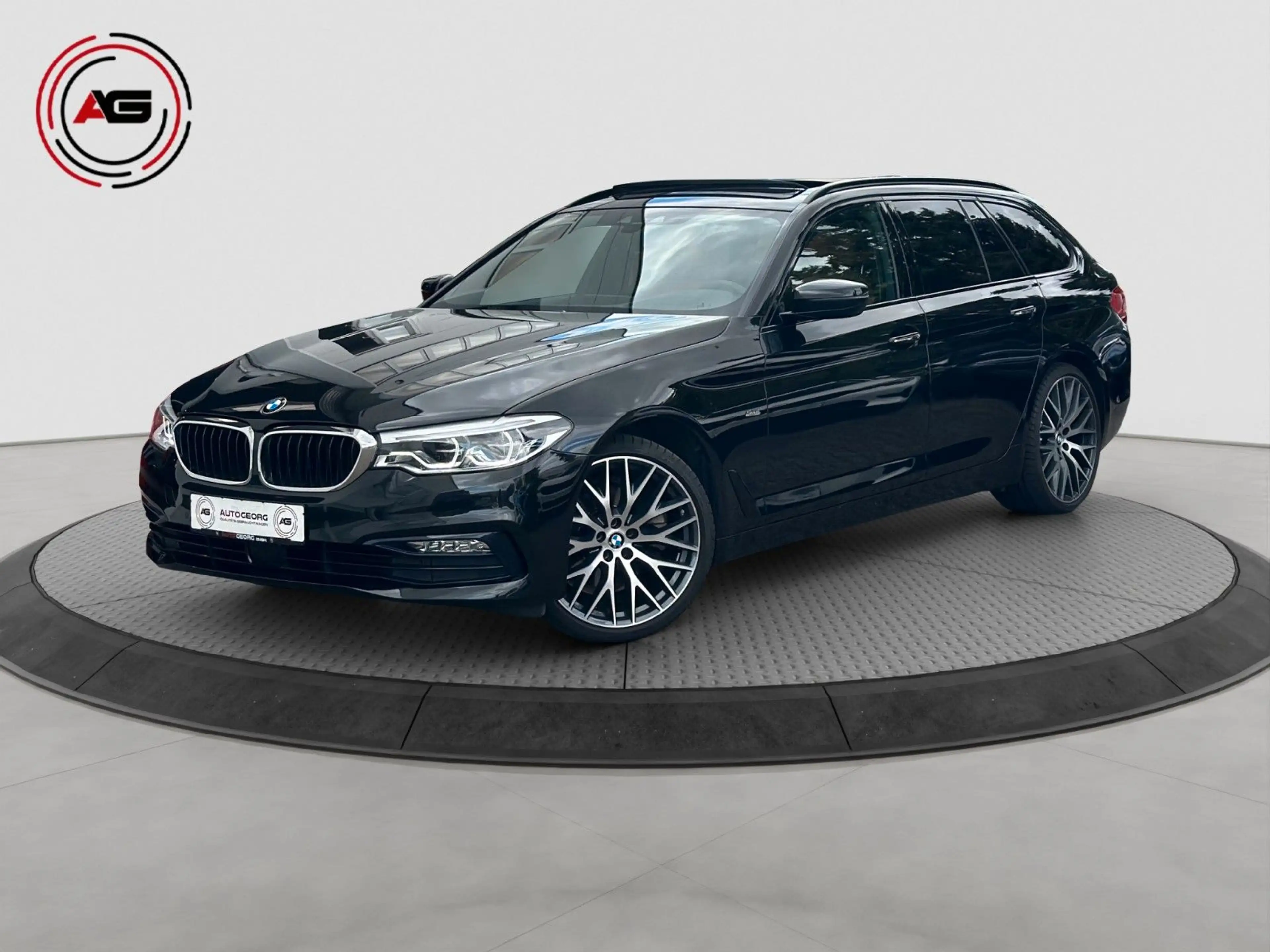 BMW 520 iT Sport Line AD.LED ACC PANO HUD 20" MEMORY