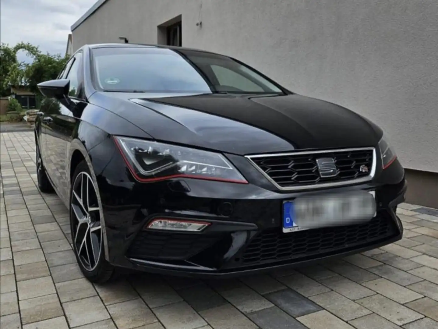 SEAT Leon Leon 1.4 TSI FR Schwarz - 2