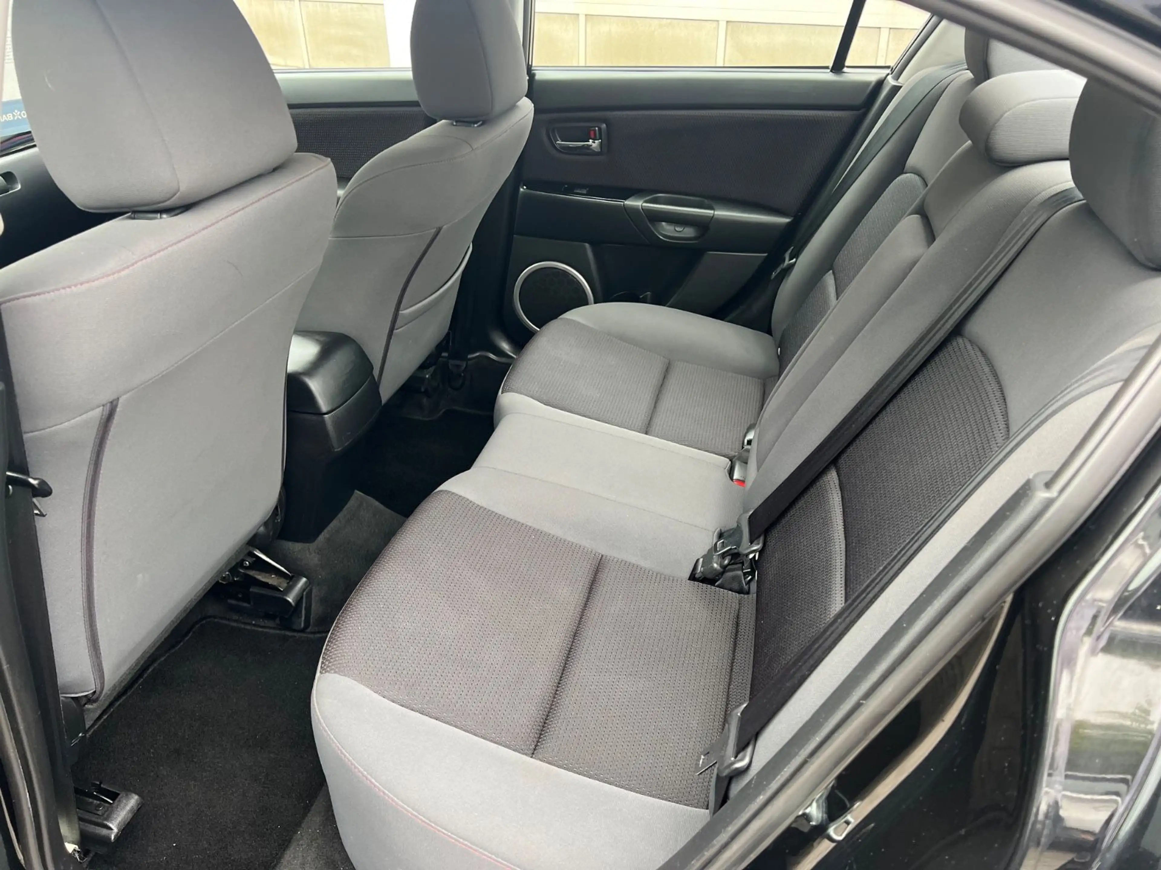 Mazda 3 Lim. 1.6 Active — photo 11
