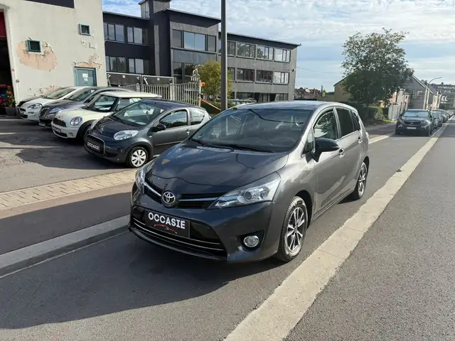 Toyota Verso Verso 1.6i Premium 5pl.**12M GARANTIE**