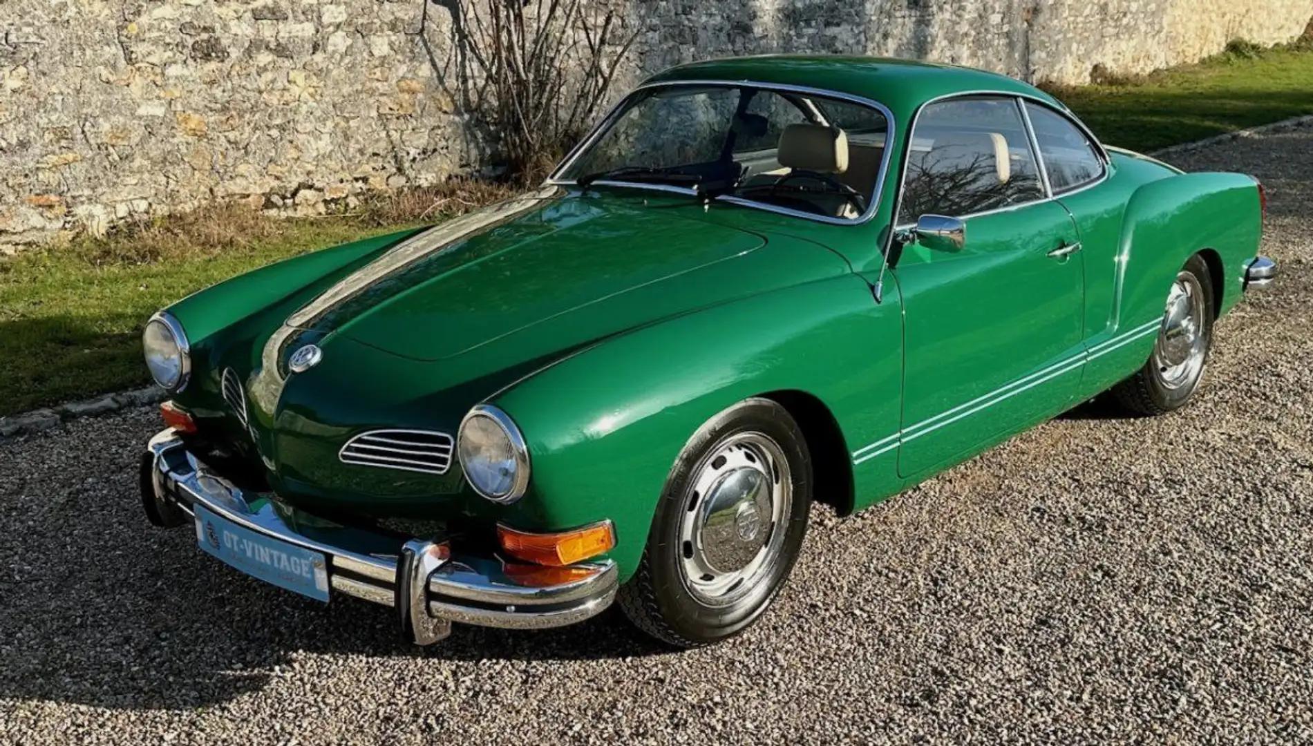 Volkswagen Karmann Ghia coupe 1974 Grün - 1
