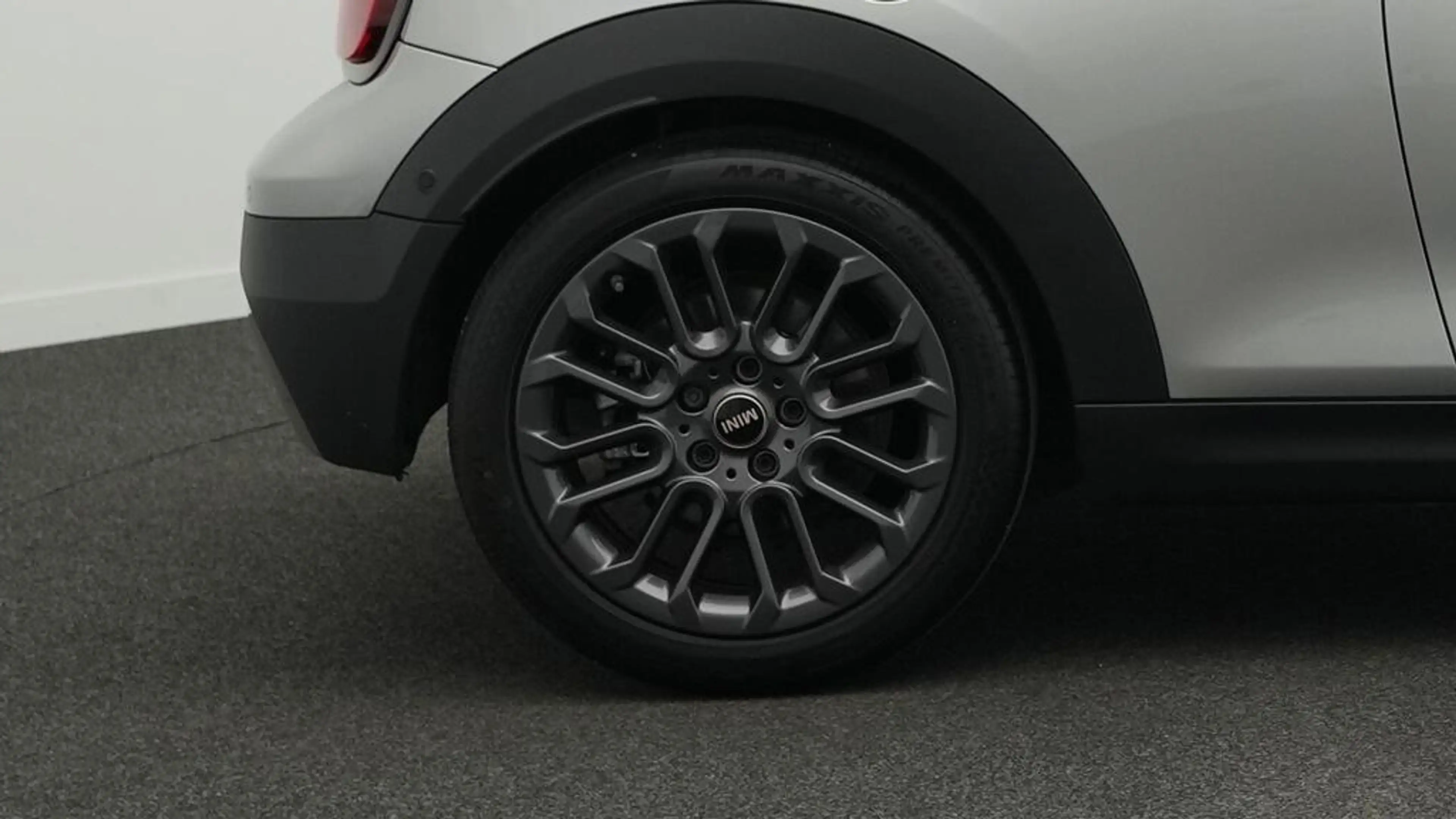 MINI Cooper C Cabrio Classic Trim — photo 12