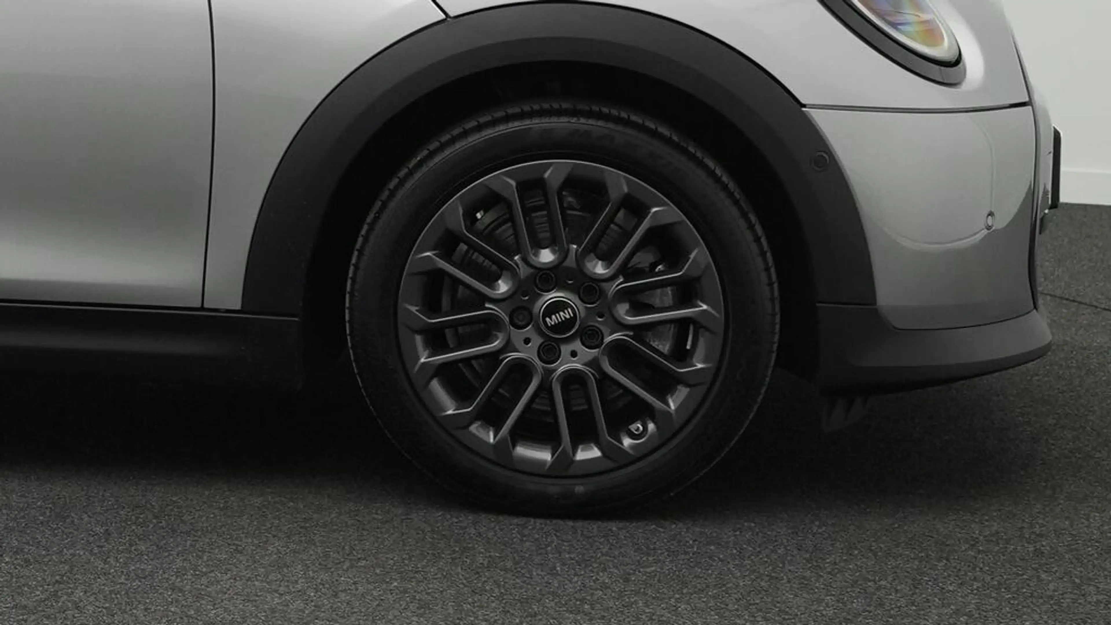 MINI Cooper C Cabrio Classic Trim — photo 11