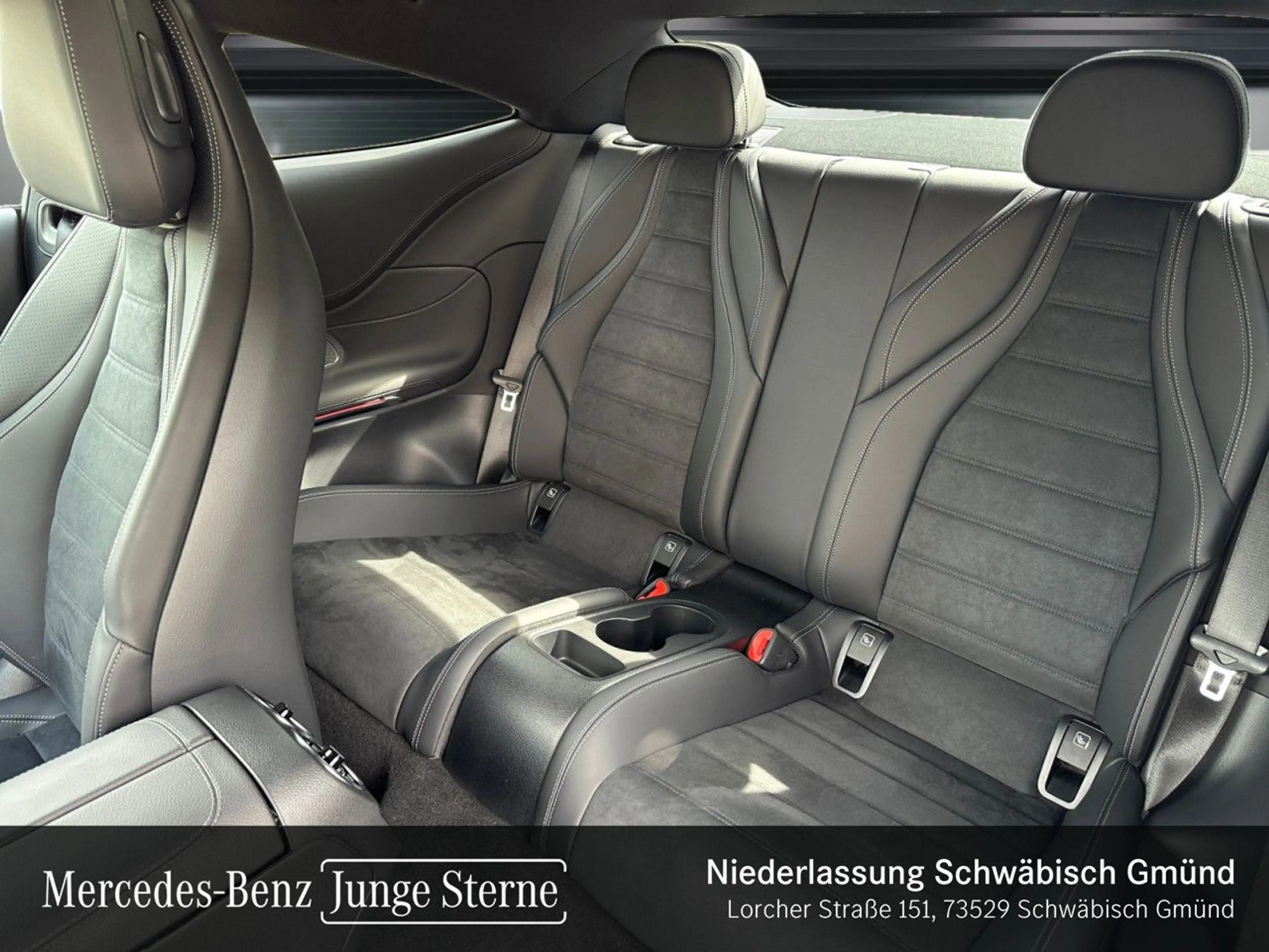 Mercedes-Benz CLE 300 e AMG+NIGHT+PANO+AHK+BURMESTER+KAMERA+TOTW — photo 12