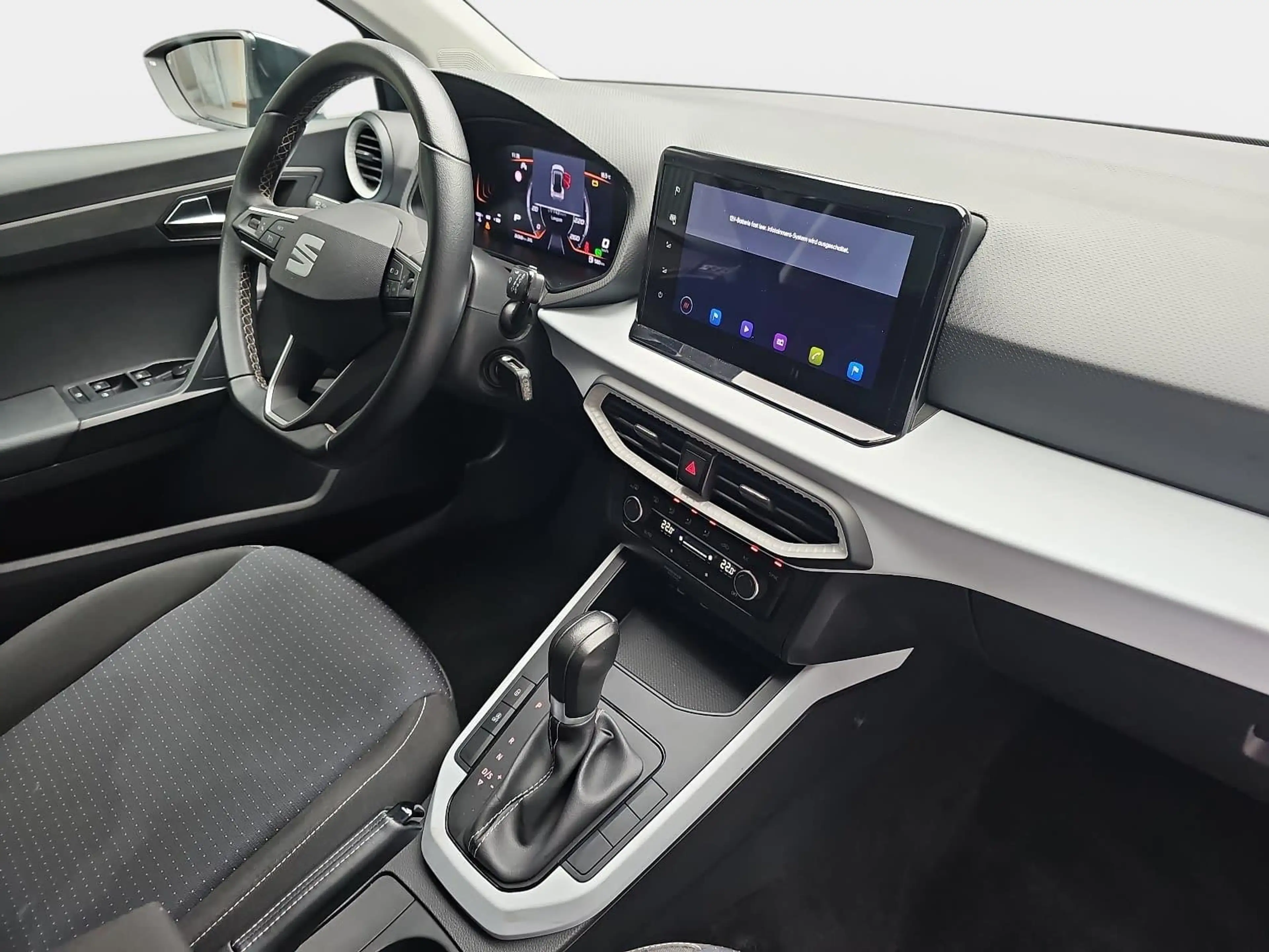 SEAT Arona ARONA 1.0 TSI DSG STYLE NAVI LED PDC LM — photo 18