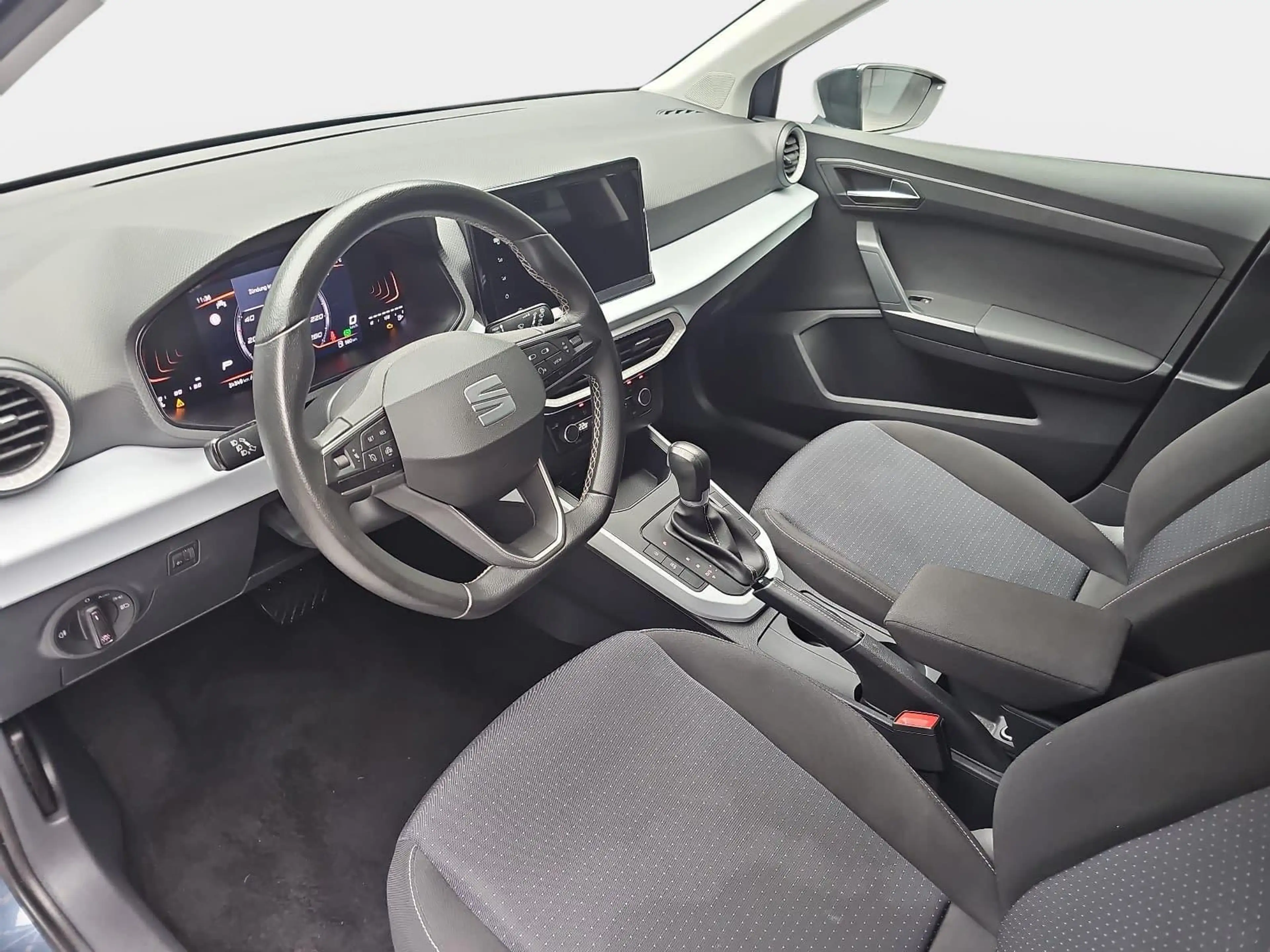 SEAT Arona ARONA 1.0 TSI DSG STYLE NAVI LED PDC LM — photo 20