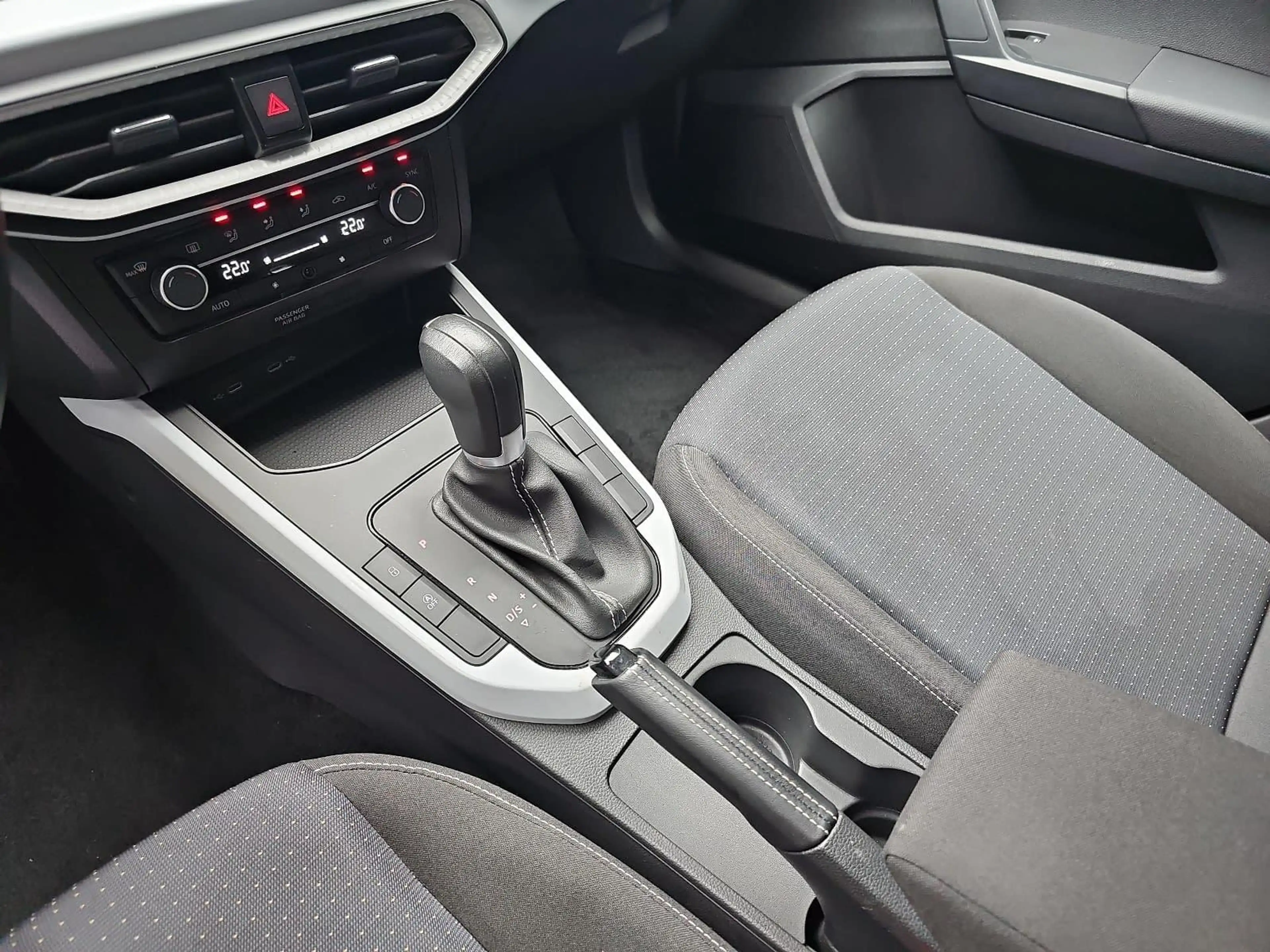 SEAT Arona ARONA 1.0 TSI DSG STYLE NAVI LED PDC LM — photo 13