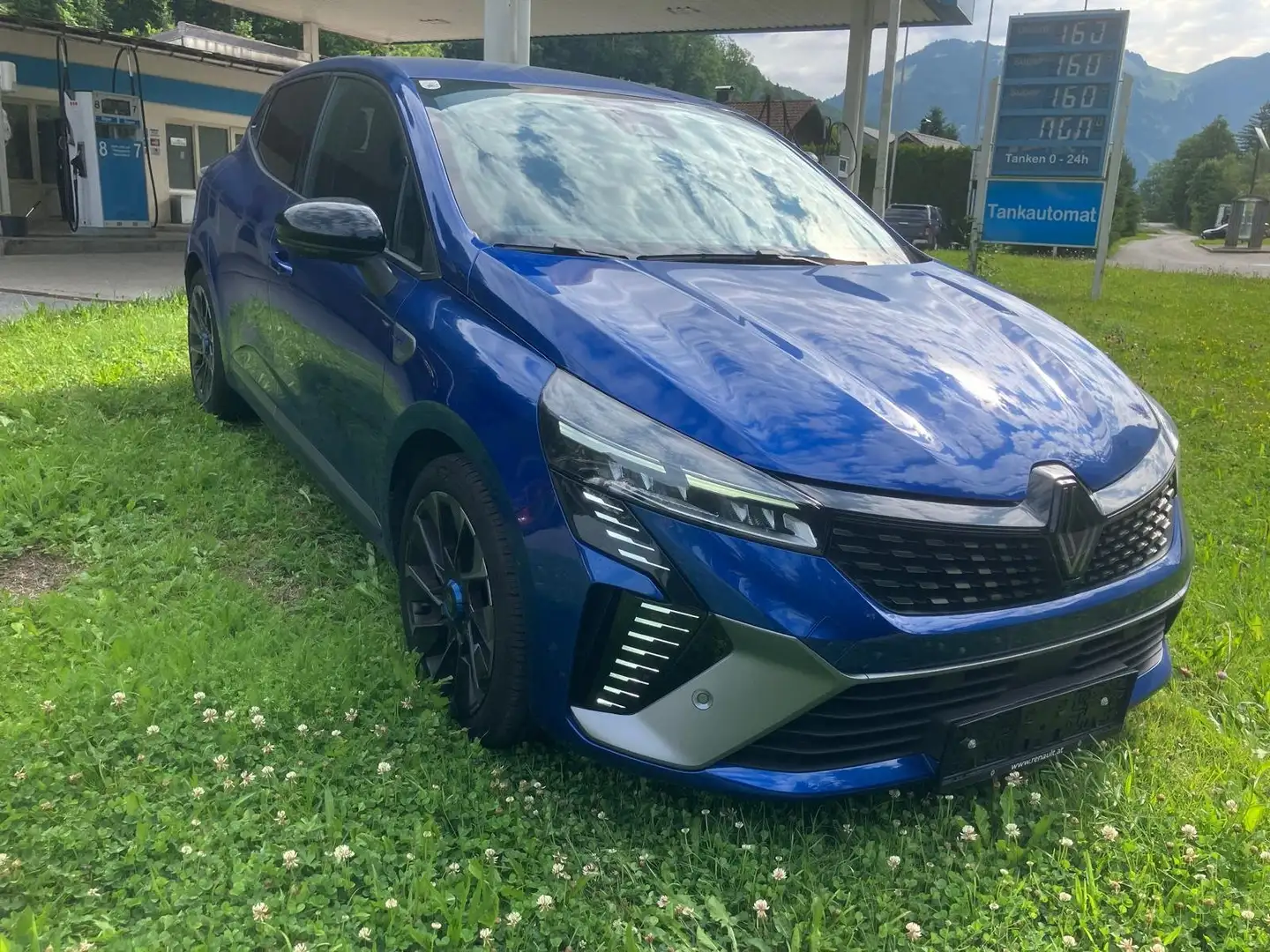 Renault Clio Esprit Alpine E-Tech Full Hybrid 145 Blau - 1