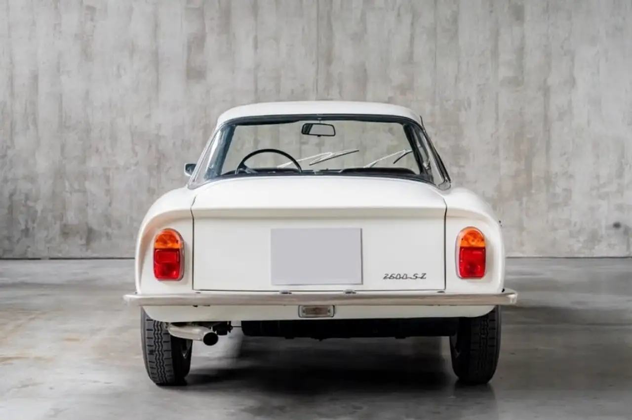Alfa Romeo 2600 Sprint Zagato, foto 4