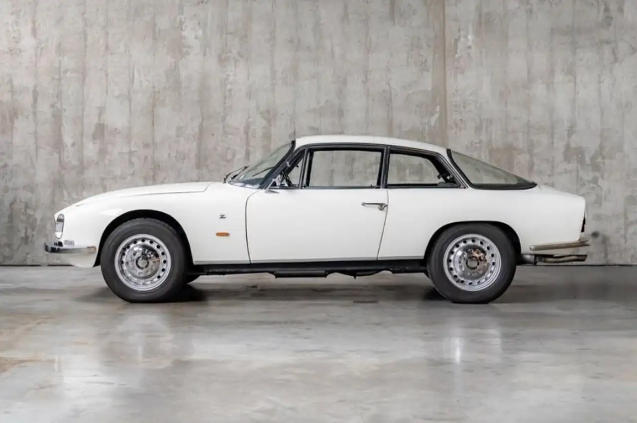 Alfa Romeo 2600 Sprint Zagato, foto 3