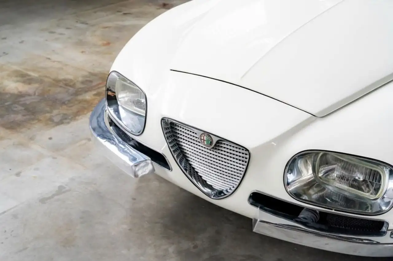 Alfa Romeo 2600 Sprint Zagato, foto 6