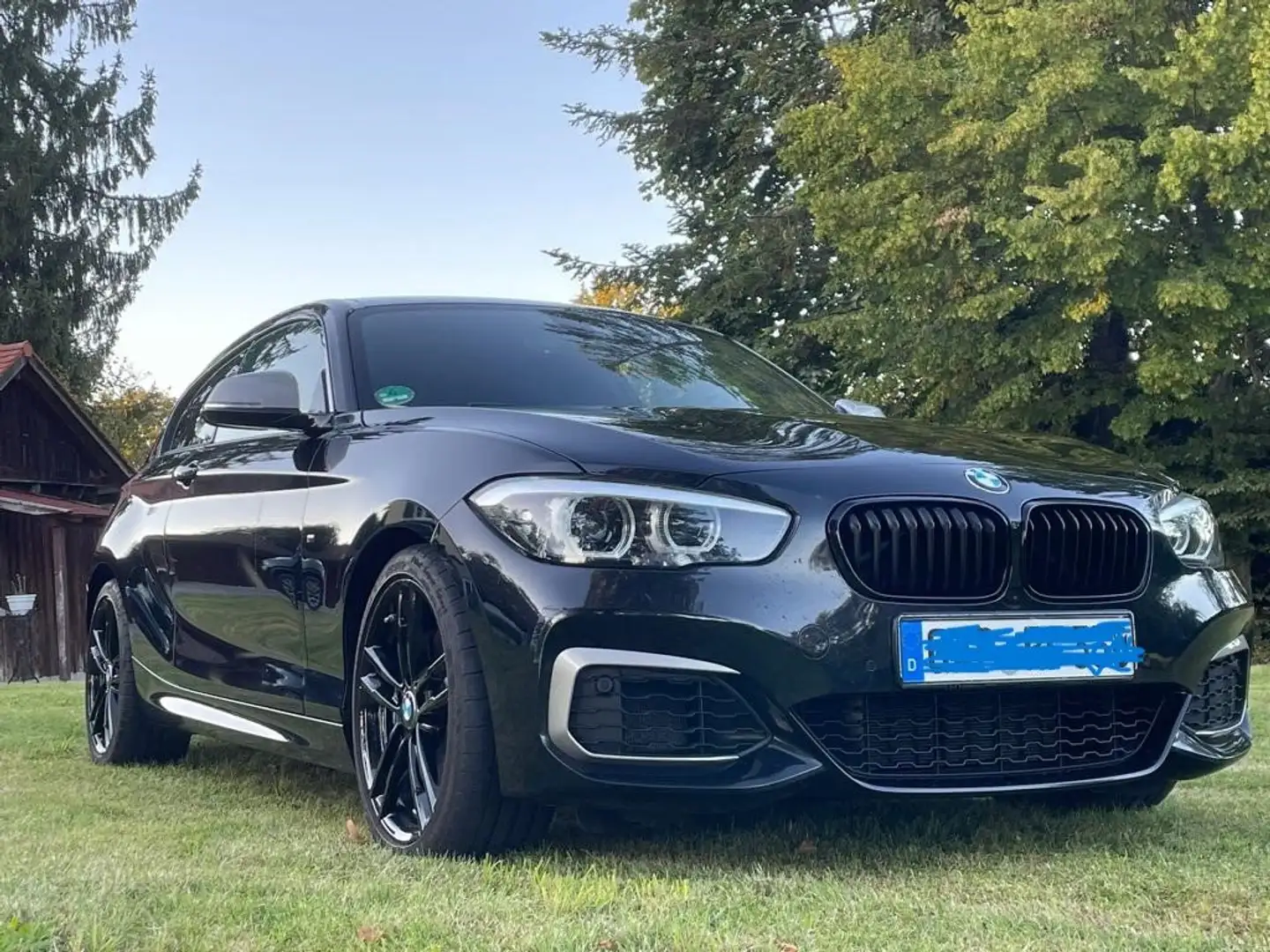 BMW 140 M140i xDrive Sport-Aut. Special Edition Fekete - 1