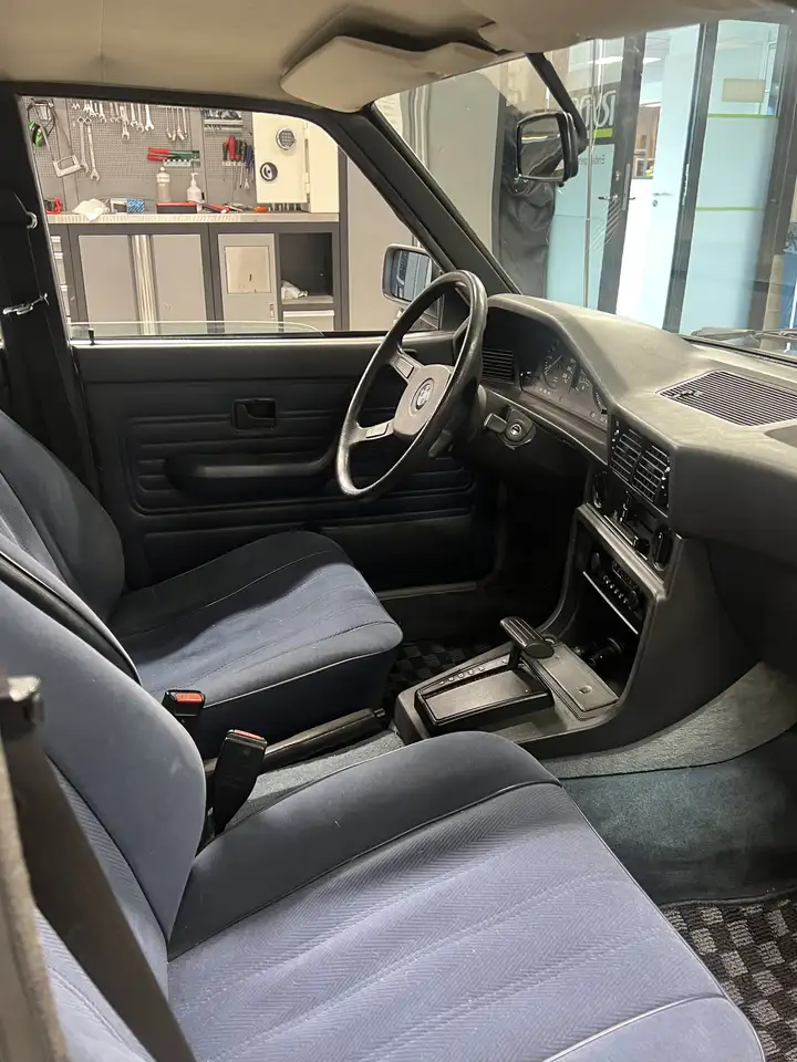 BMW 520i, foto 4