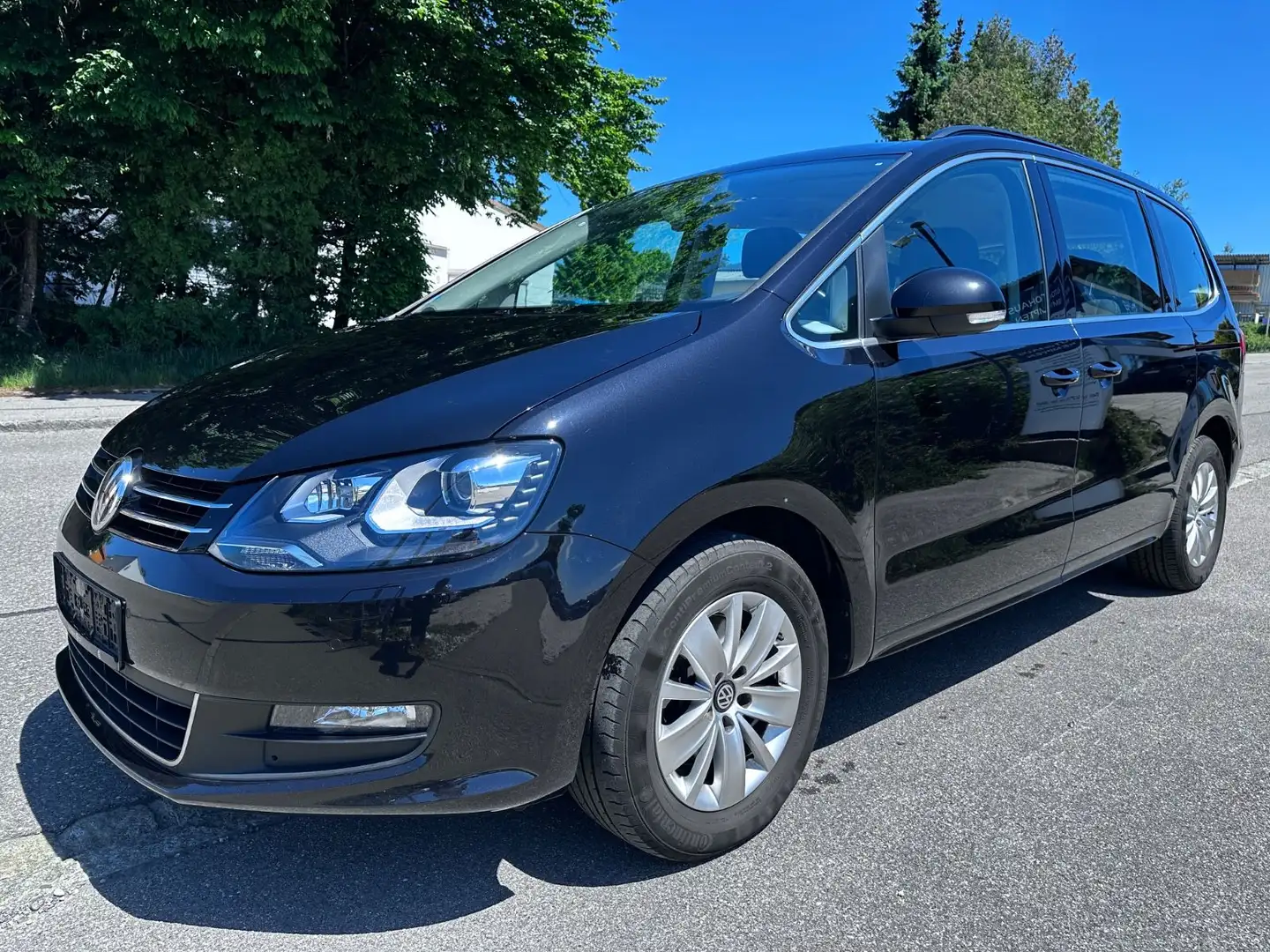 Volkswagen Sharan Comfortline BMT/Start-Stopp AHK/NAVI/1.Hd Noir - 2