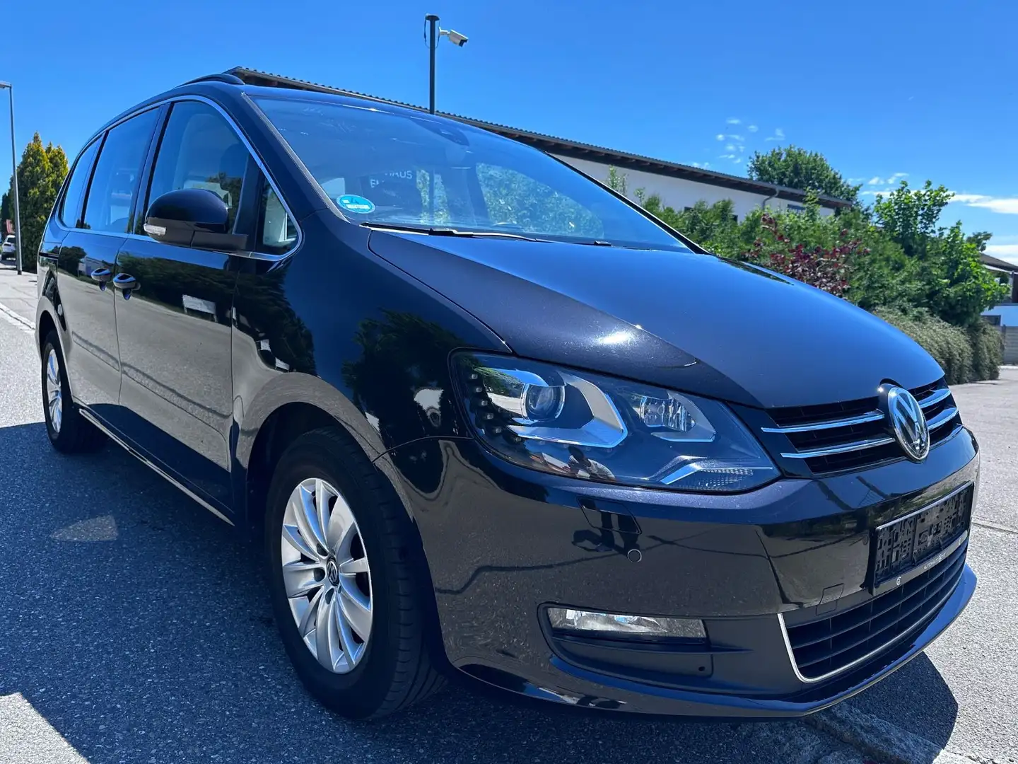 Volkswagen Sharan Comfortline BMT/Start-Stopp AHK/NAVI/1.Hd Noir - 1