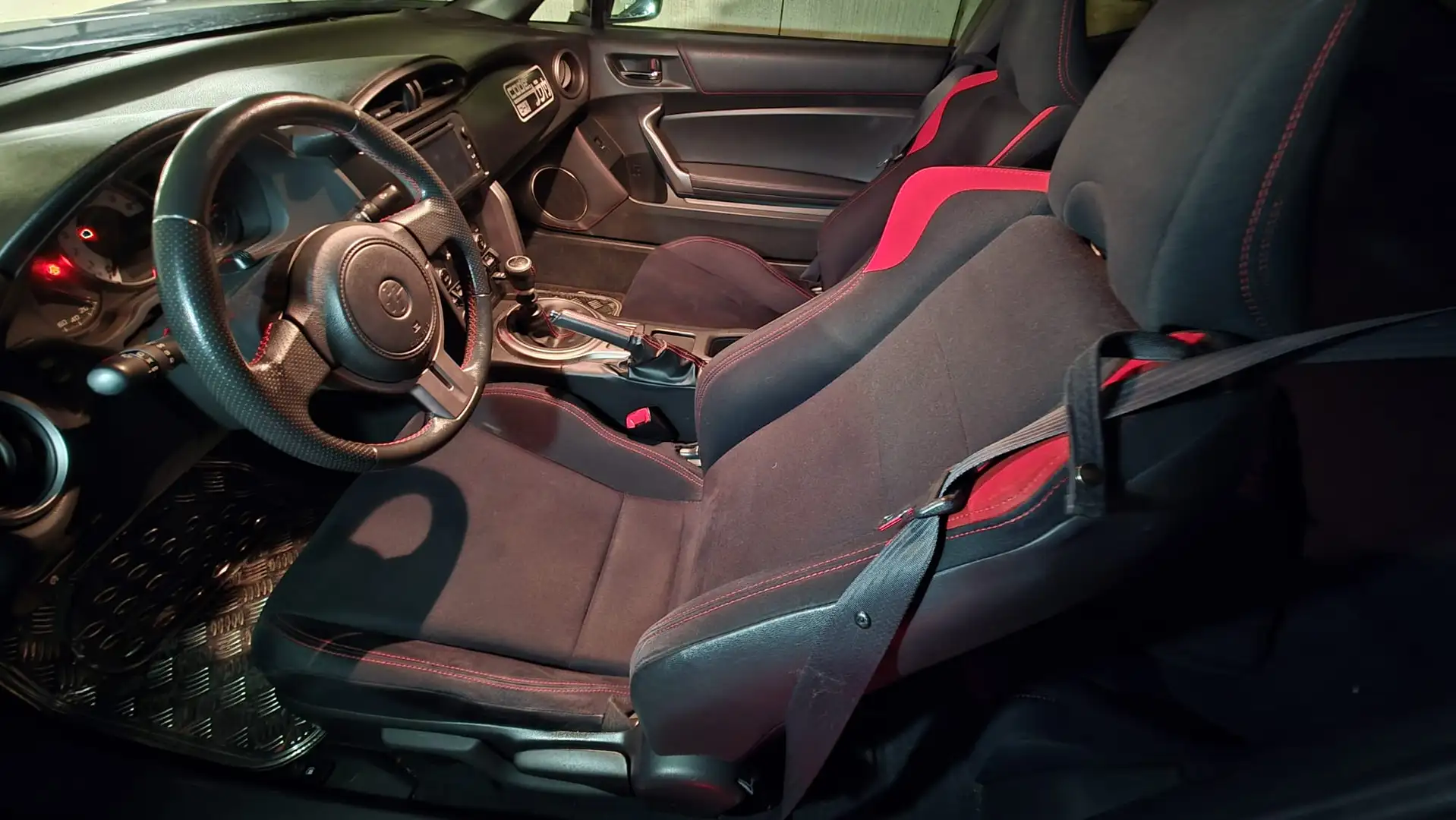 Toyota GT86 GT86 2,0 Boxer D4-S Blau - 2