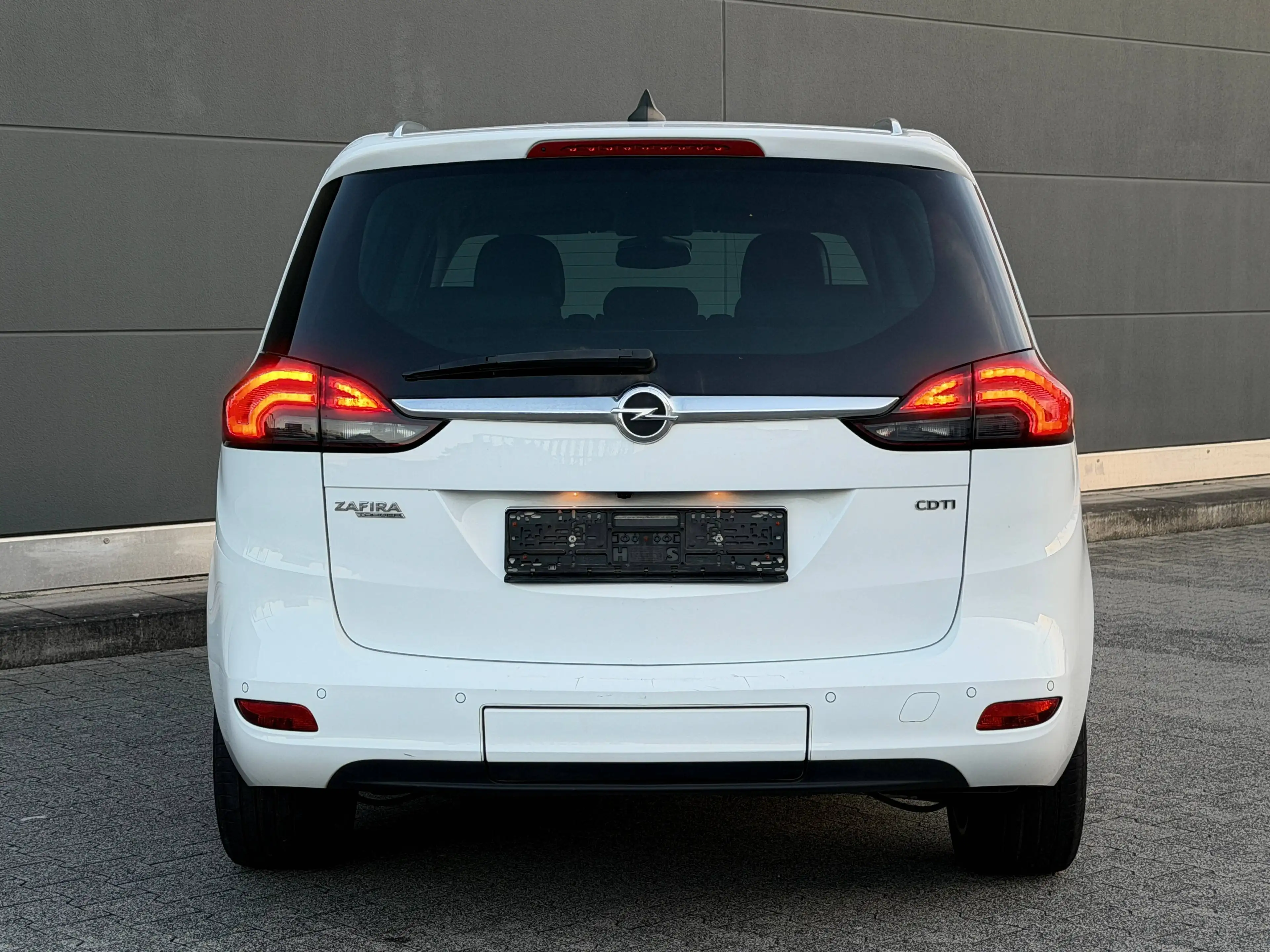 Opel Zafira Tourer Innovation *7-Sitze* Navi Rkam Totwinkelassistent Elektri. Sitze — photo 9