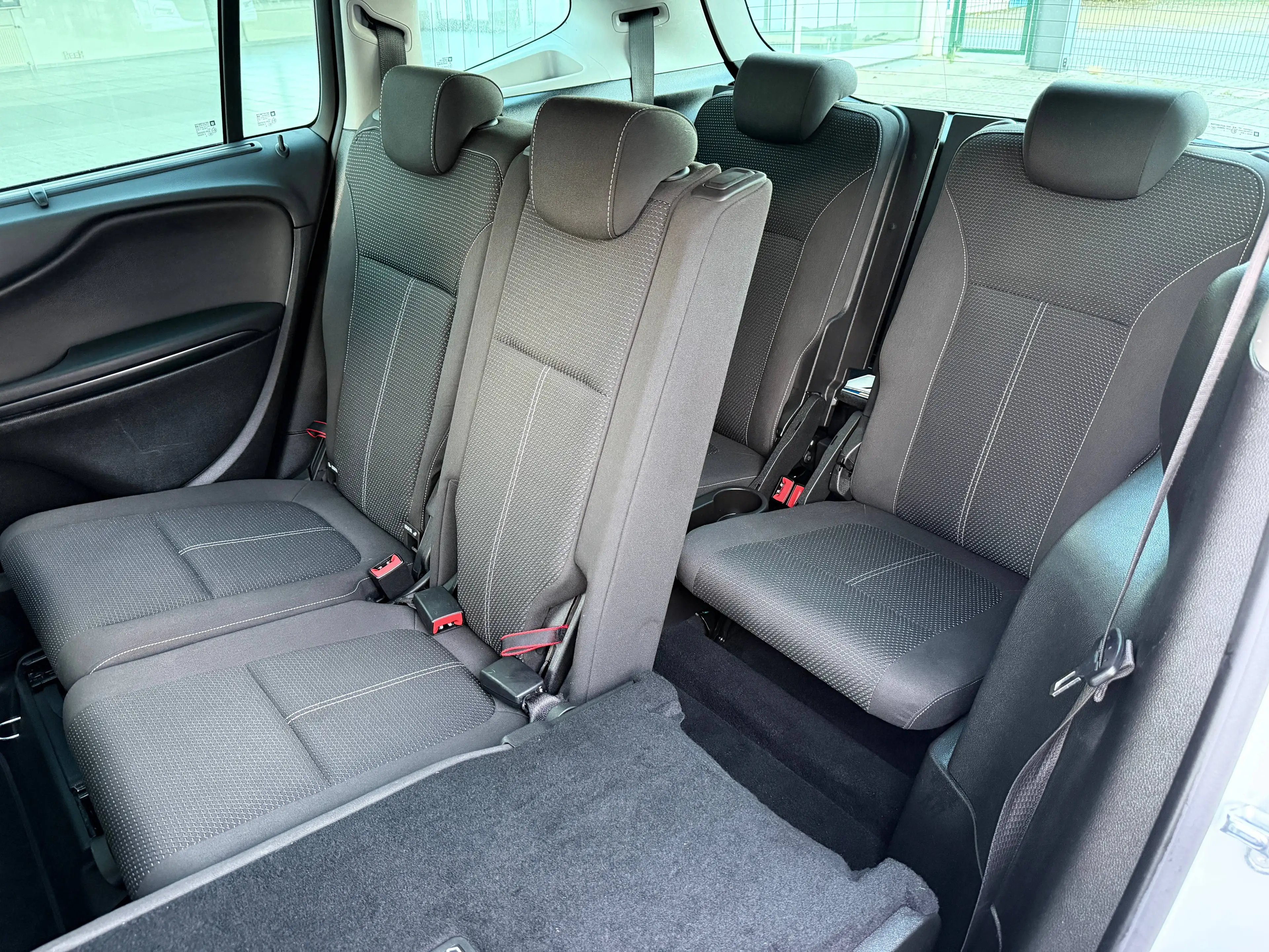 Opel Zafira Tourer Innovation *7-Sitze* Navi Rkam Totwinkelassistent Elektri. Sitze — photo 13