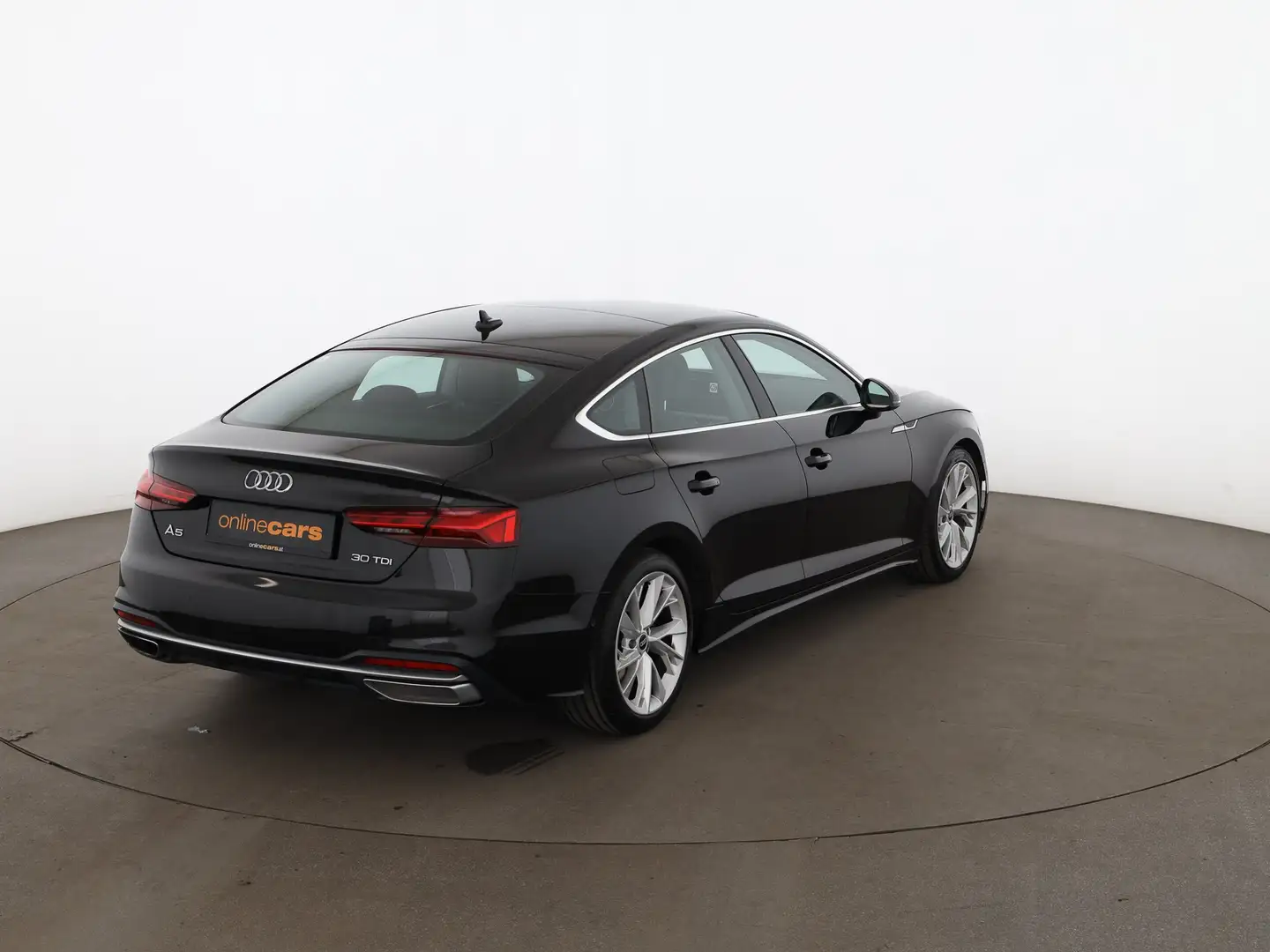 Audi A5 SB 30 TDI advanced Aut LED LEDER SITZHZG R-CAM Schwarz - 2