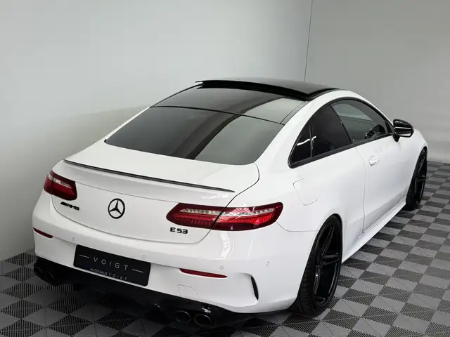 Mercedes-Benz Unknown Model view 6